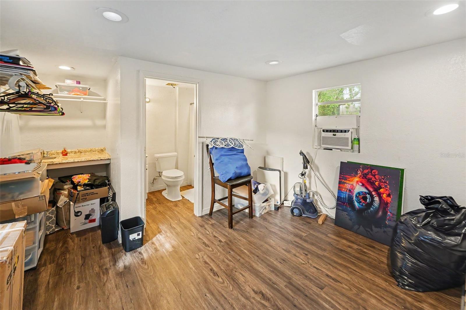 6210 N 45TH STREET, Tampa, FL 33610