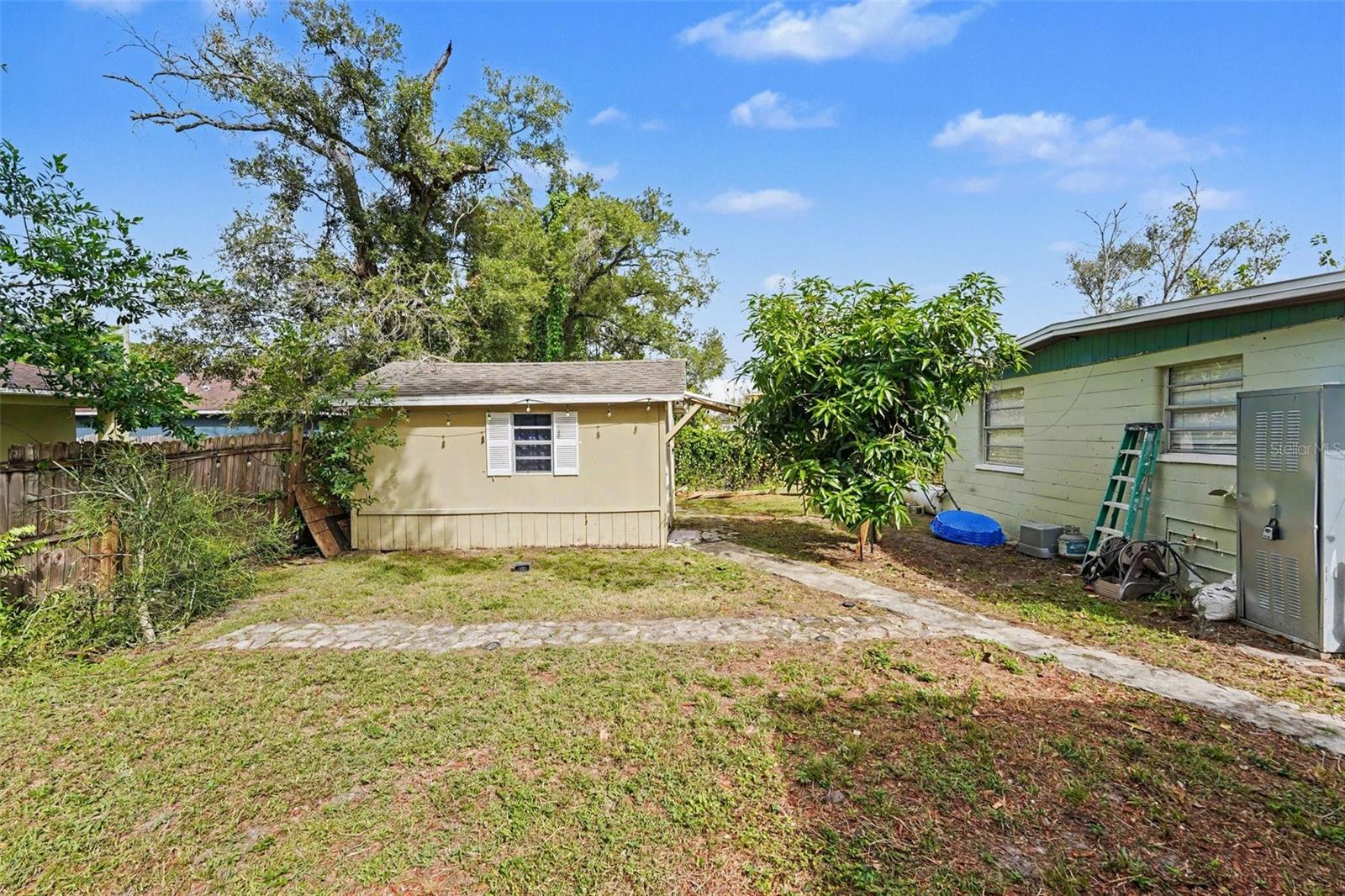 6210 N 45TH STREET, Tampa, FL 33610