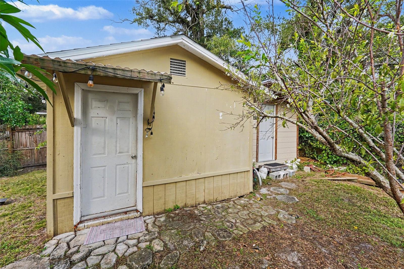 6210 N 45TH STREET, Tampa, FL 33610