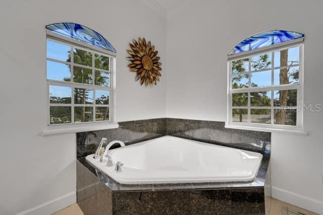 110 RICARDO WAY NE, #8, St Petersburg, FL 33704