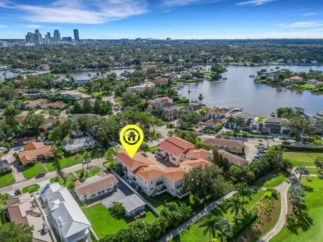 110 RICARDO WAY NE, #8, St Petersburg, FL 33704