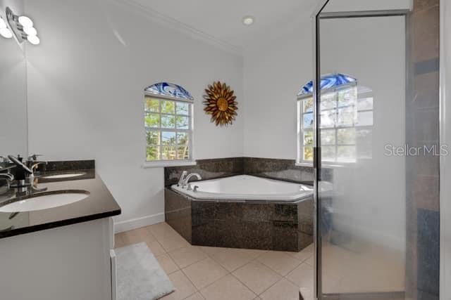110 RICARDO WAY NE, #8, St Petersburg, FL 33704