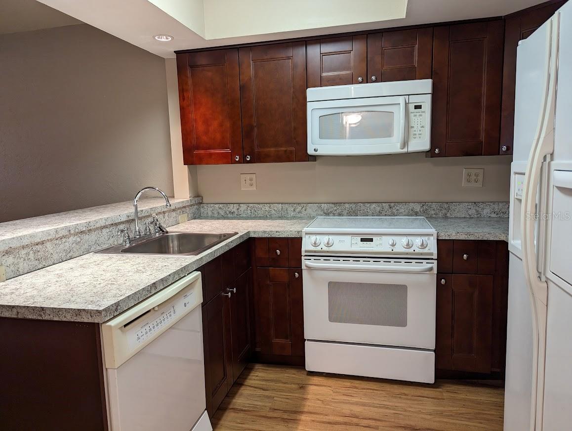 8304 BARDMOOR BOULEVARD, #203 (22), Seminole, FL 33777 8304 BARDMOOR BOULEVARD, #203 (22), Seminole, FL 33777