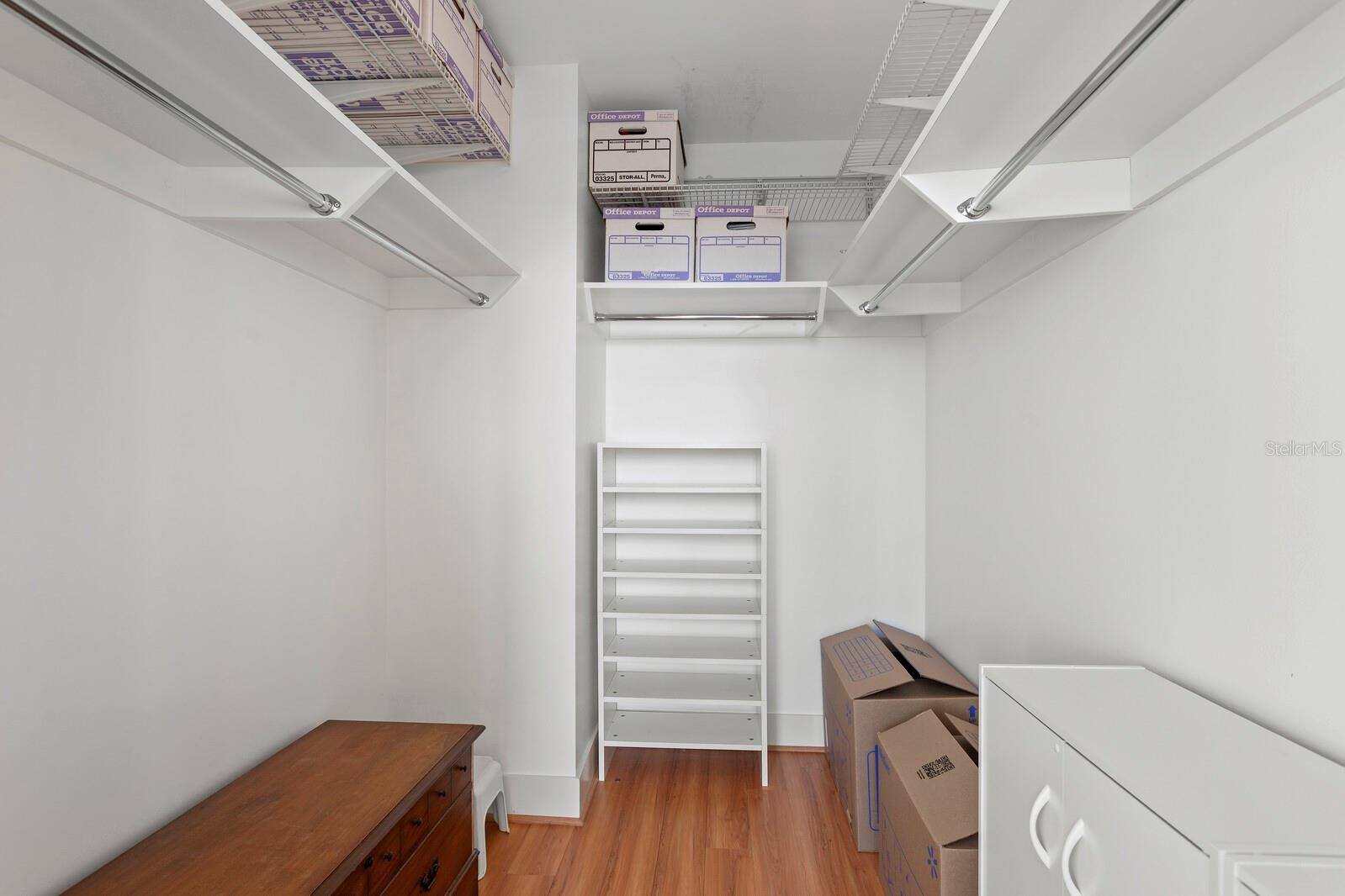 walk-in closet