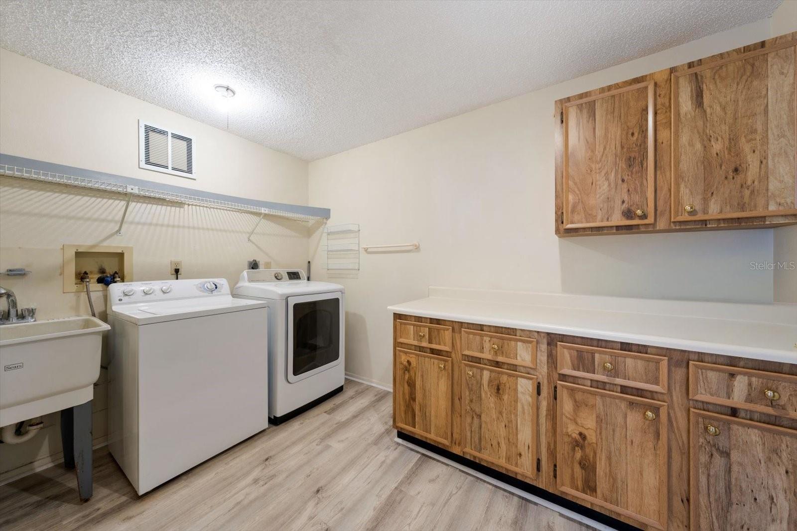 6188 80TH STREET N, #210, St Petersburg, FL 33709