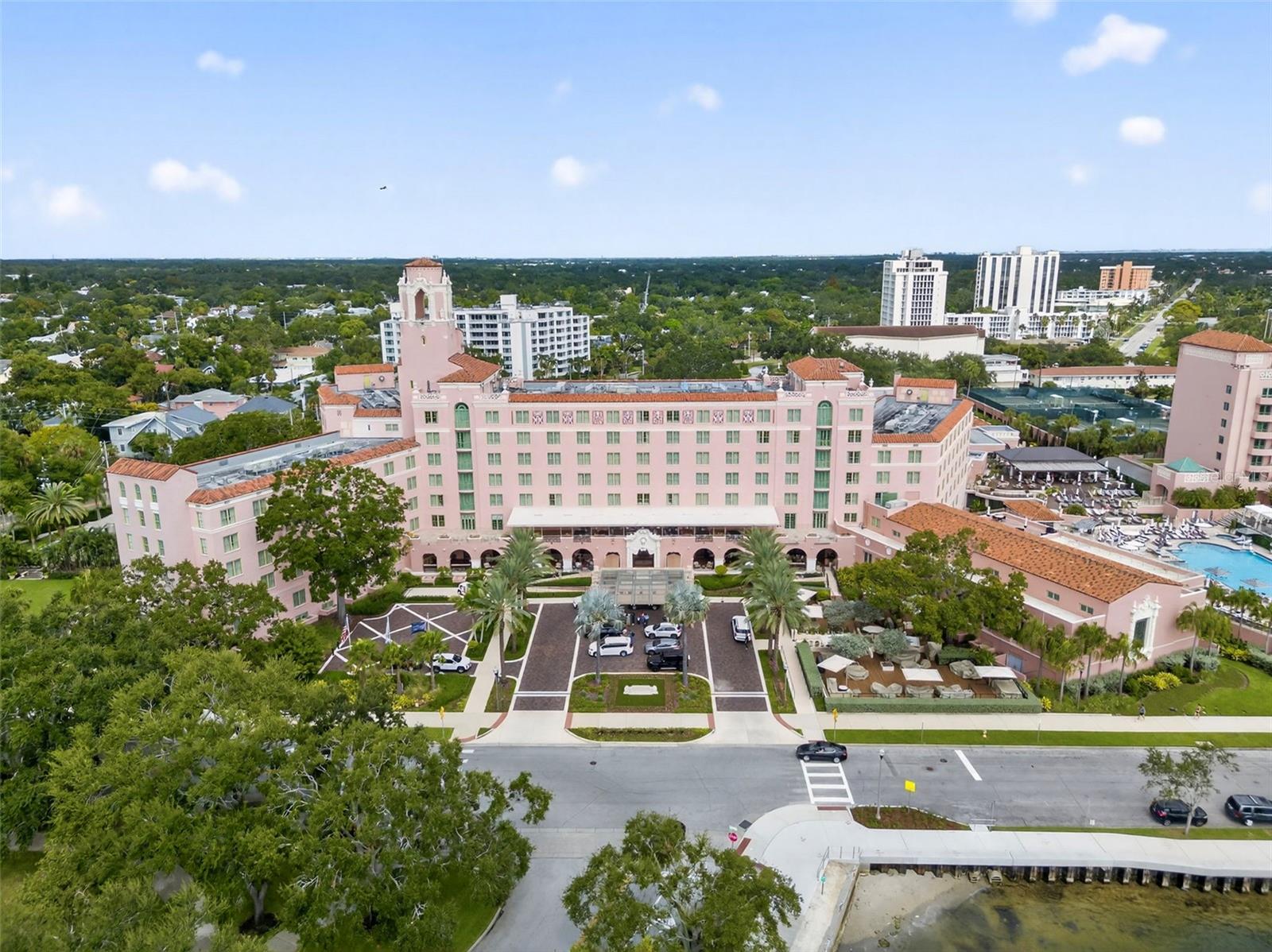 555 5TH AVENUE NE, #332, St Petersburg, FL 33701