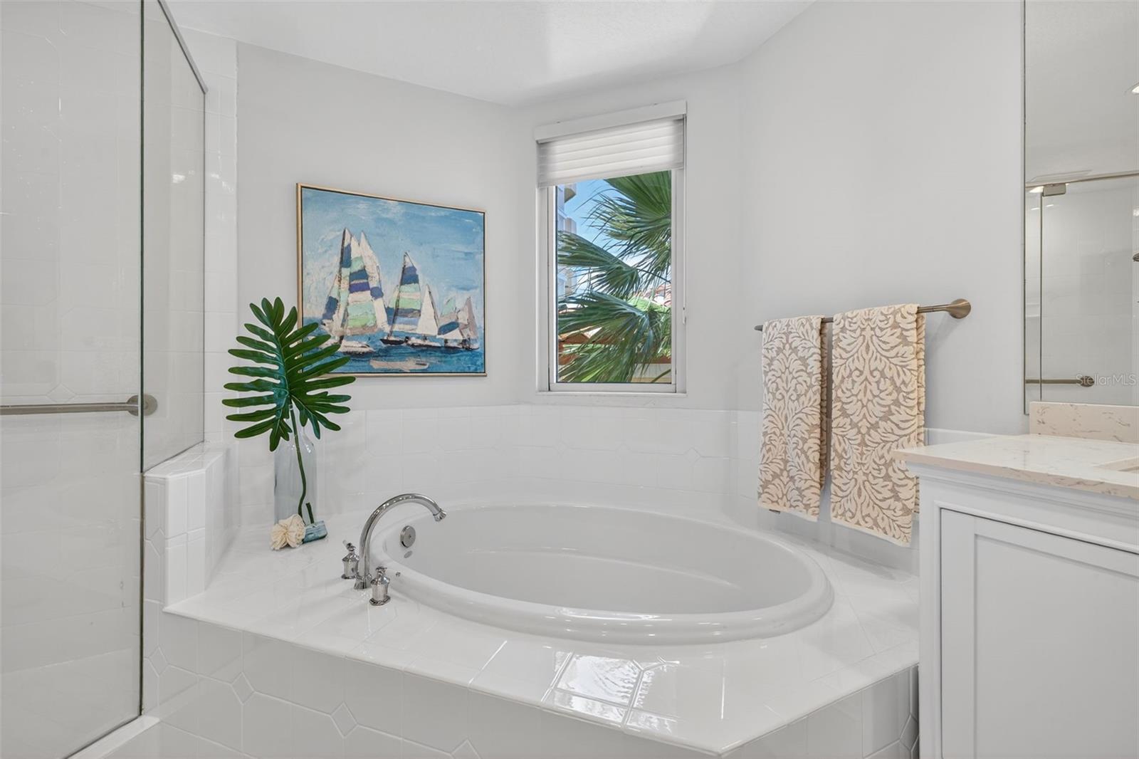 555 5TH AVENUE NE, #332, St Petersburg, FL 33701