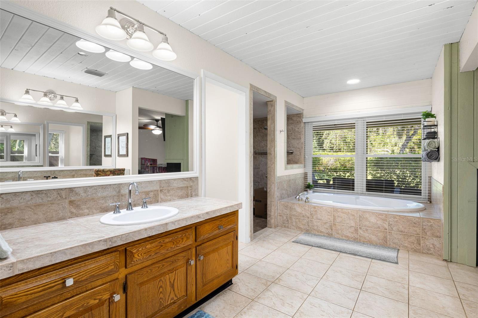 Primary Suite #2, Bathroom