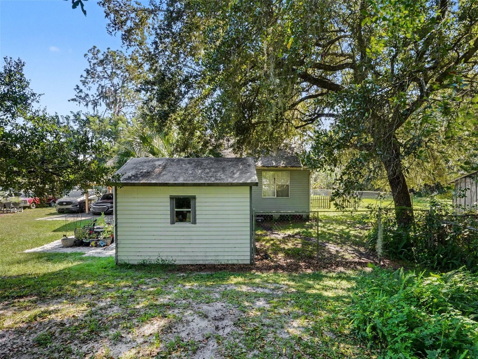 3020 STRAWBERRY LANE, Lakeland, FL 33801
