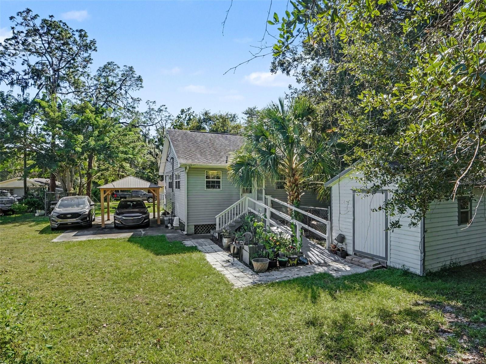 3020 STRAWBERRY LANE, Lakeland, FL 33801