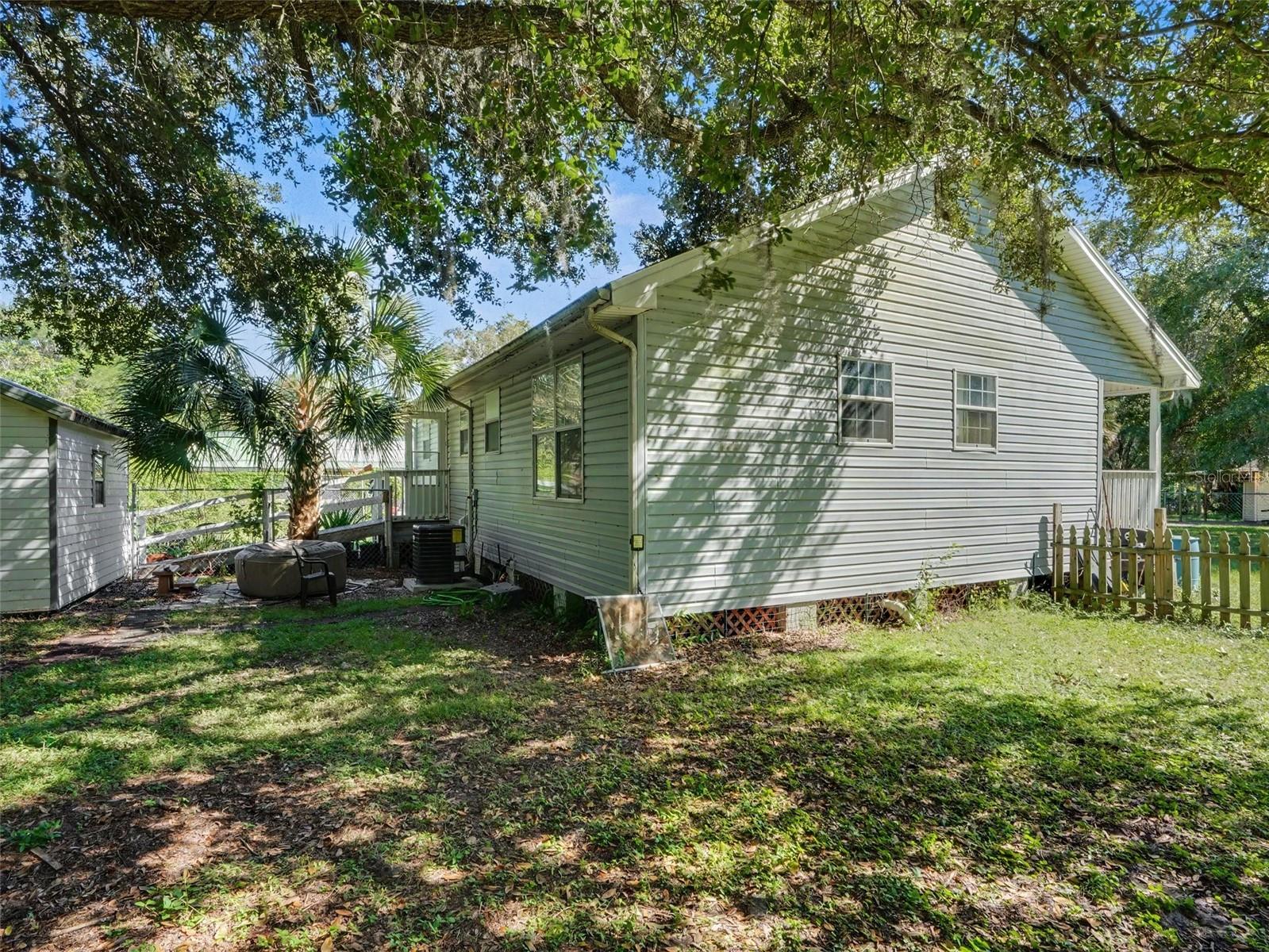 3020 STRAWBERRY LANE, Lakeland, FL 33801