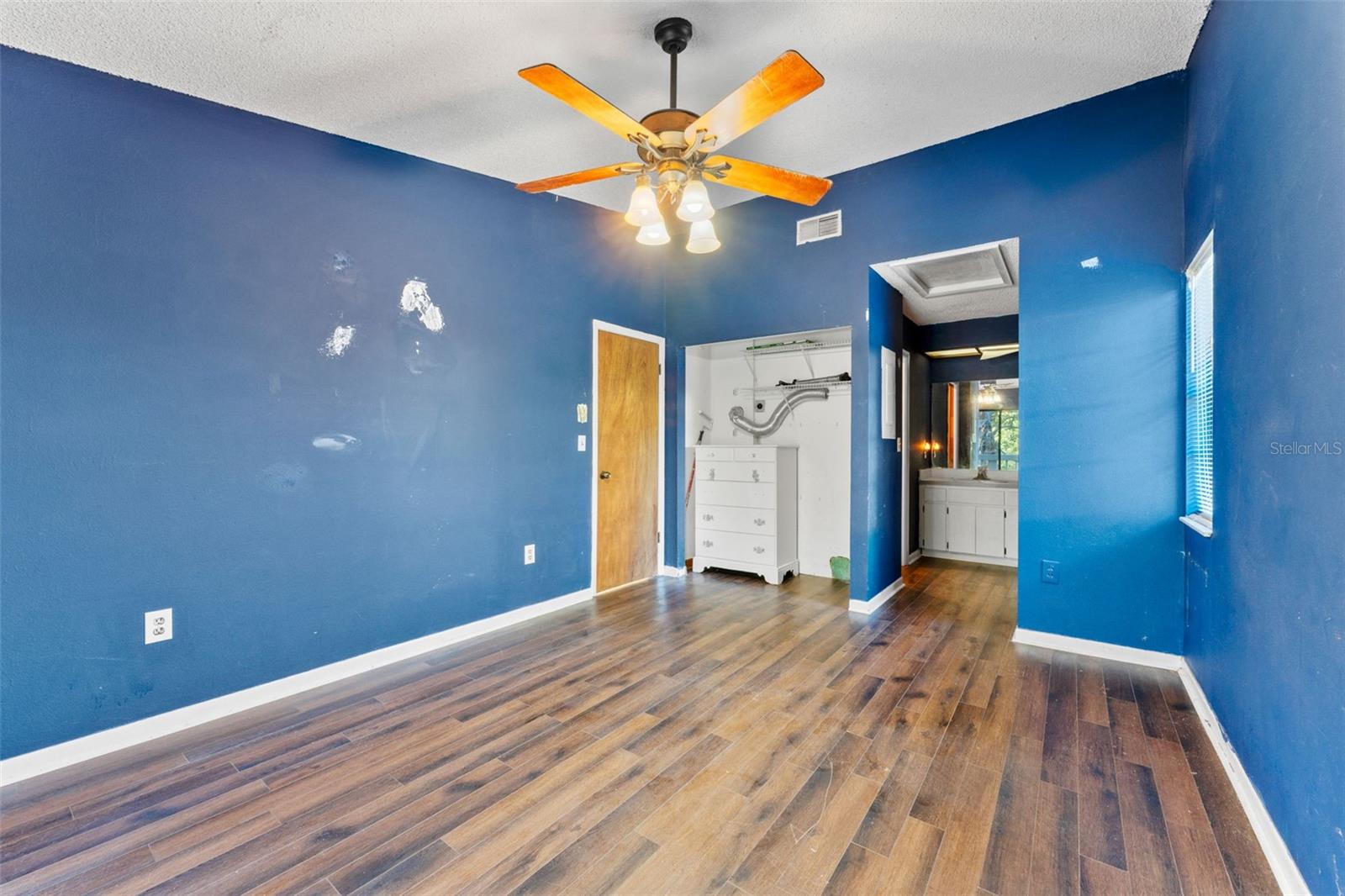 Crystal Beach, FL 34681