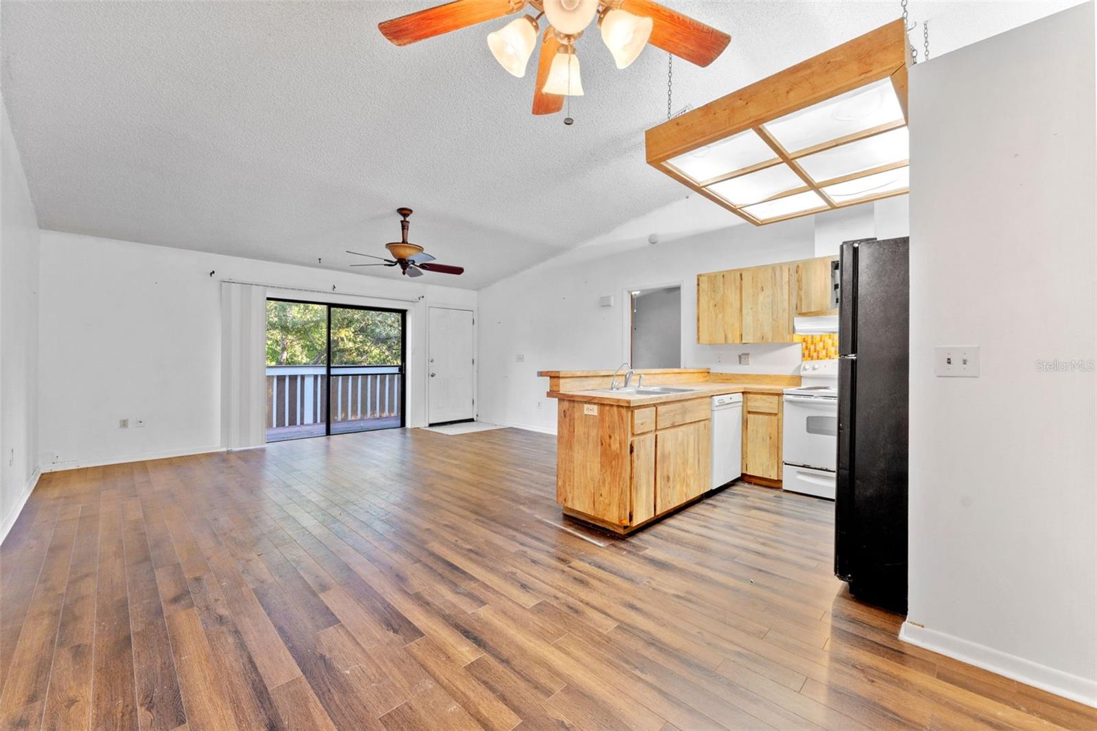 Crystal Beach, FL 34681