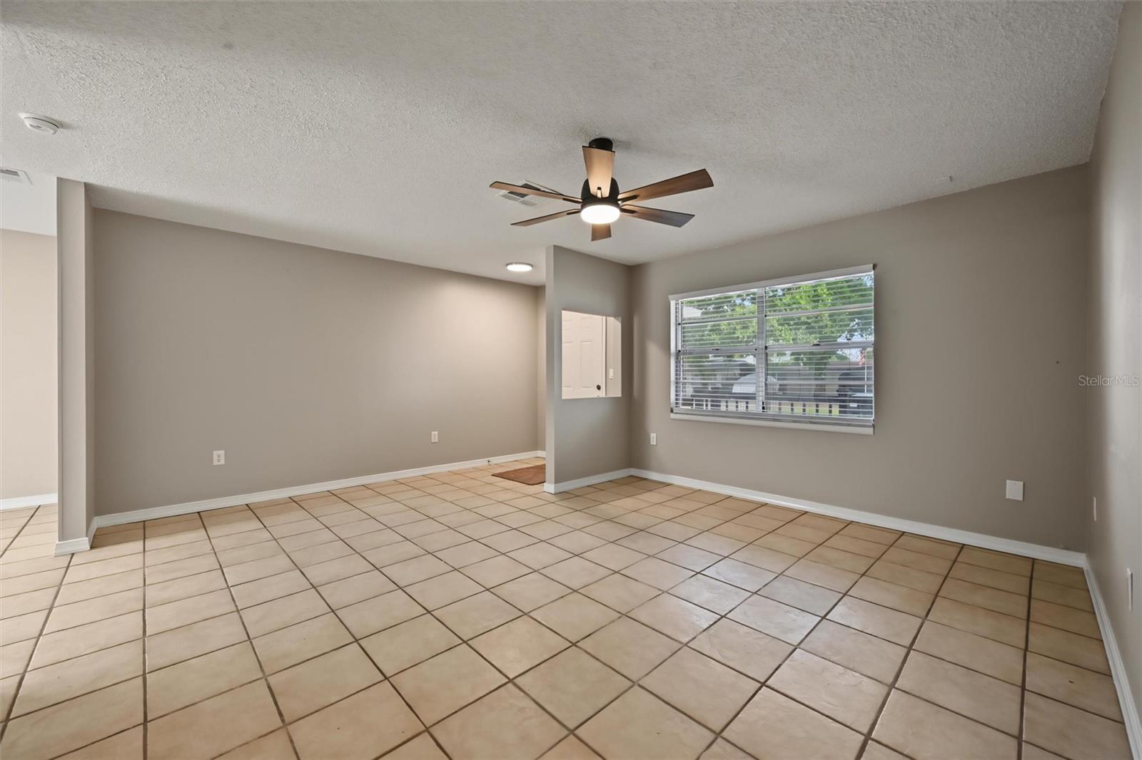 230 MAPLE AVENUE, Palm Harbor, FL 34684