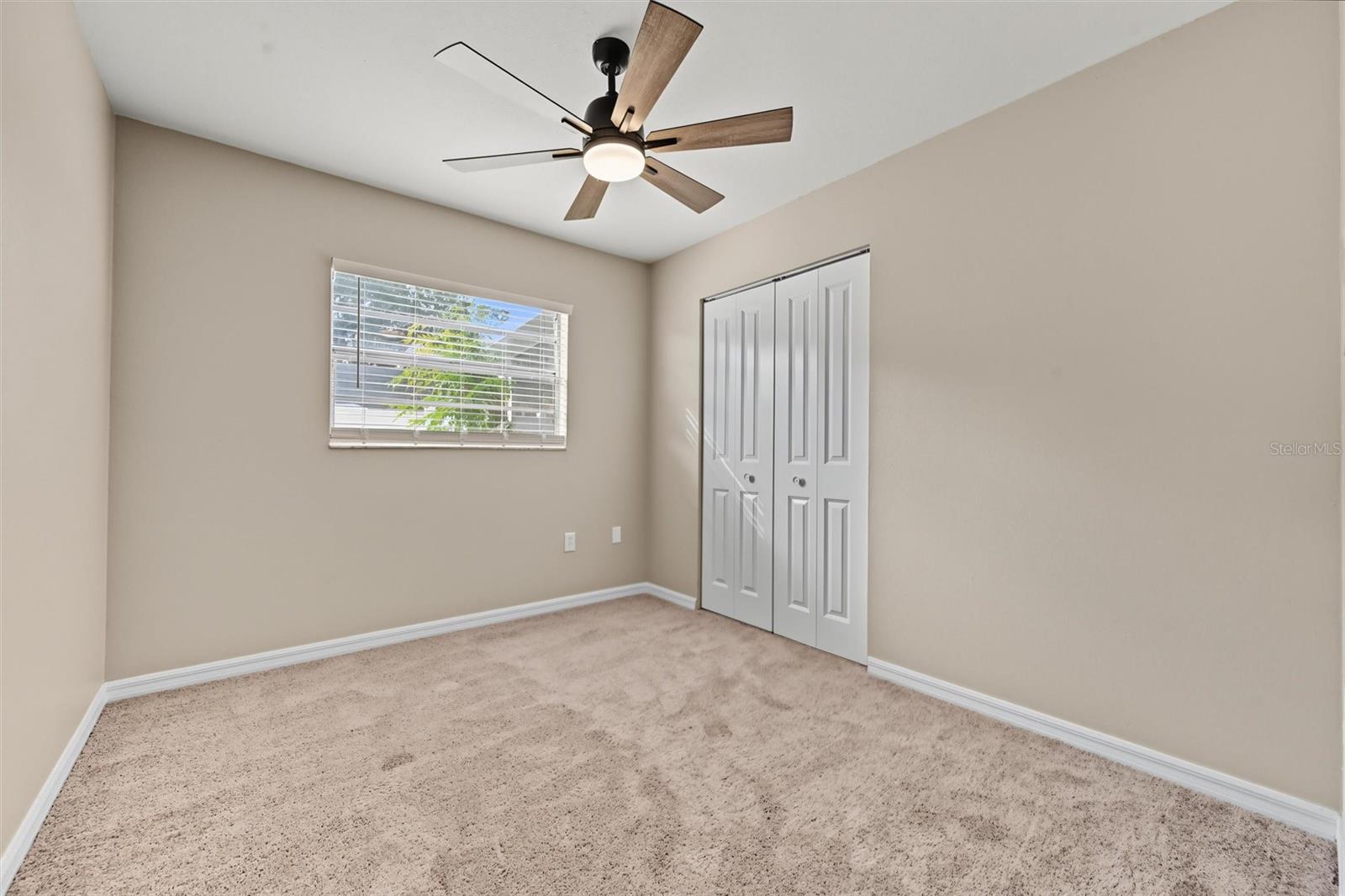 230 MAPLE AVENUE, Palm Harbor, FL 34684