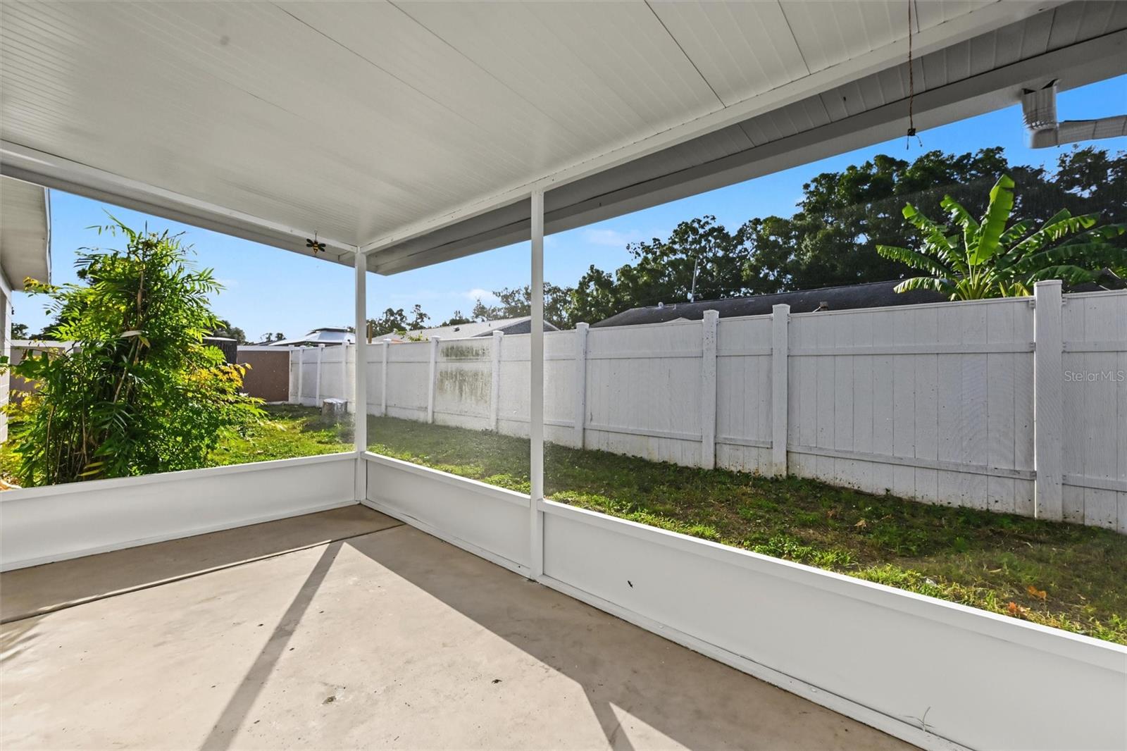 230 MAPLE AVENUE, Palm Harbor, FL 34684