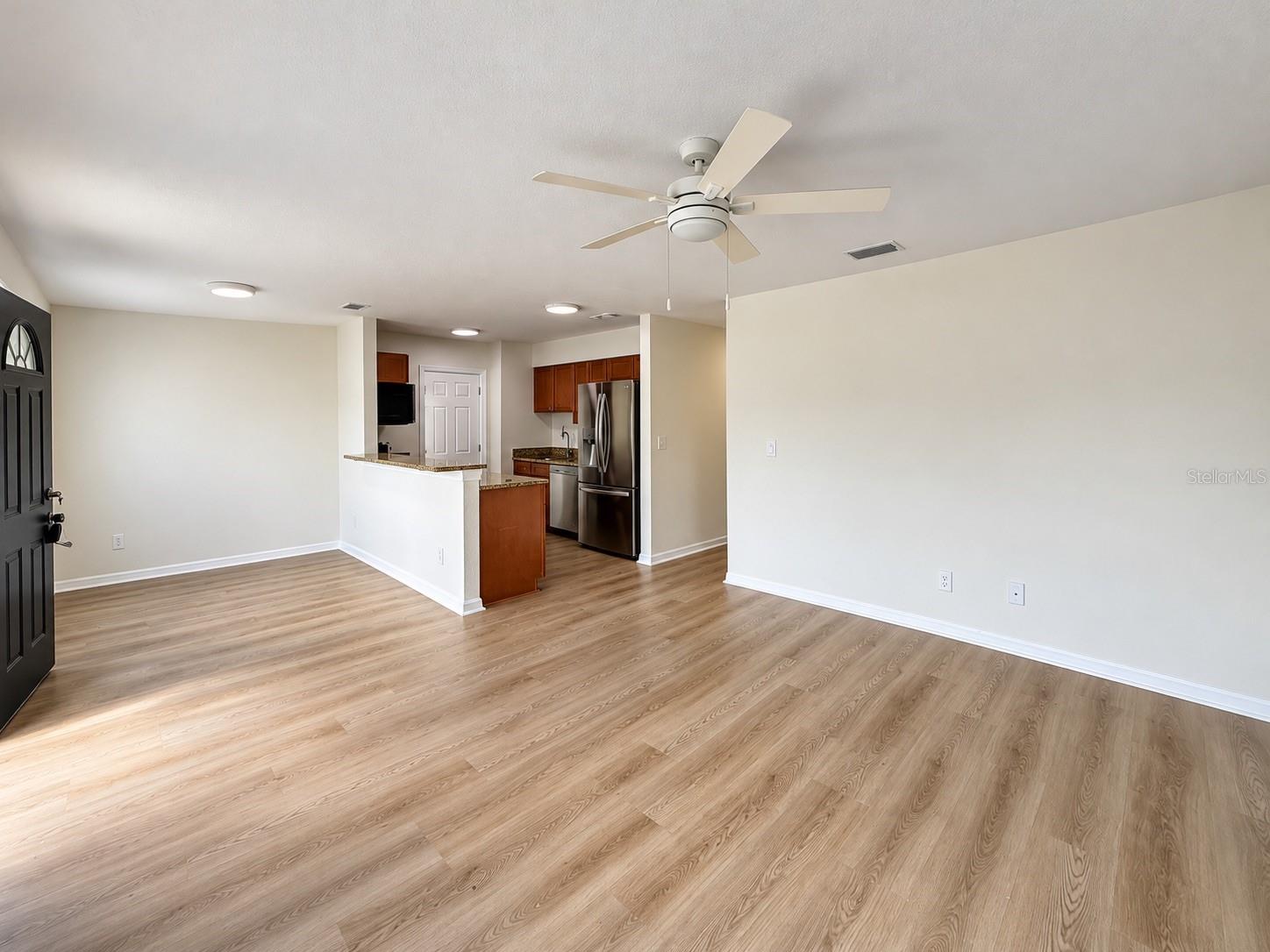 210 E CLINTON STREET, Tampa, FL 33604