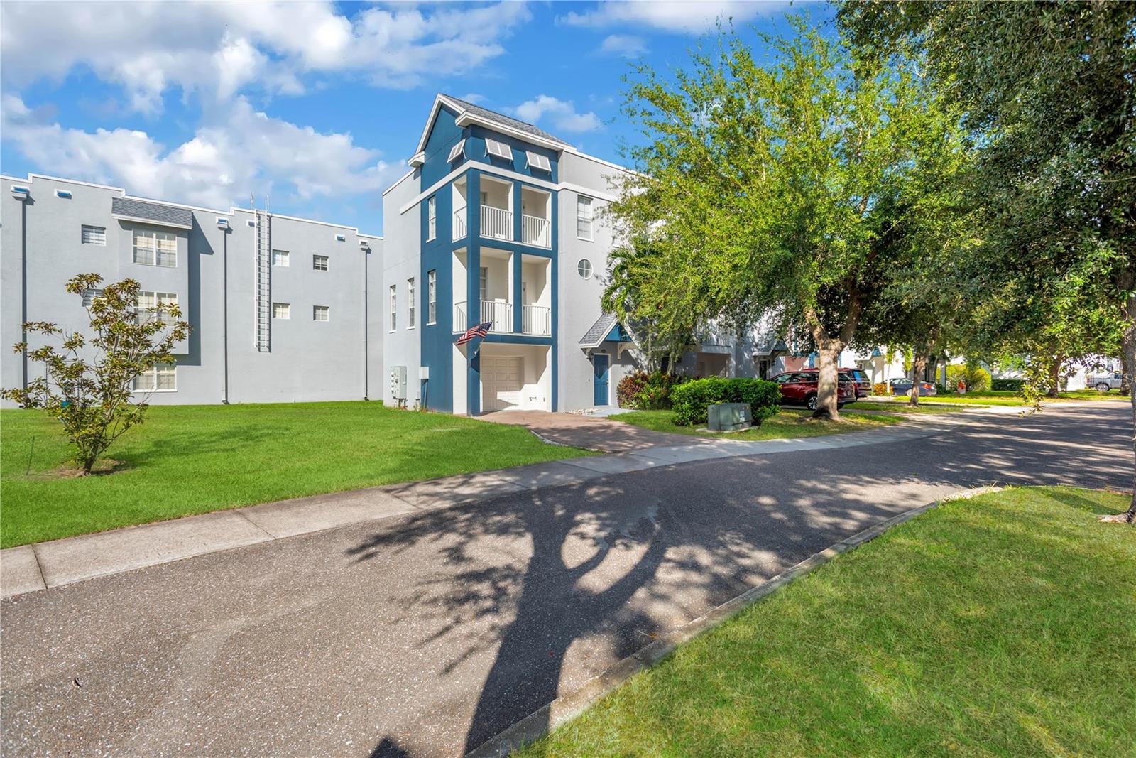 4539 LEGACY PARK DRIVE, Tampa, FL 33611