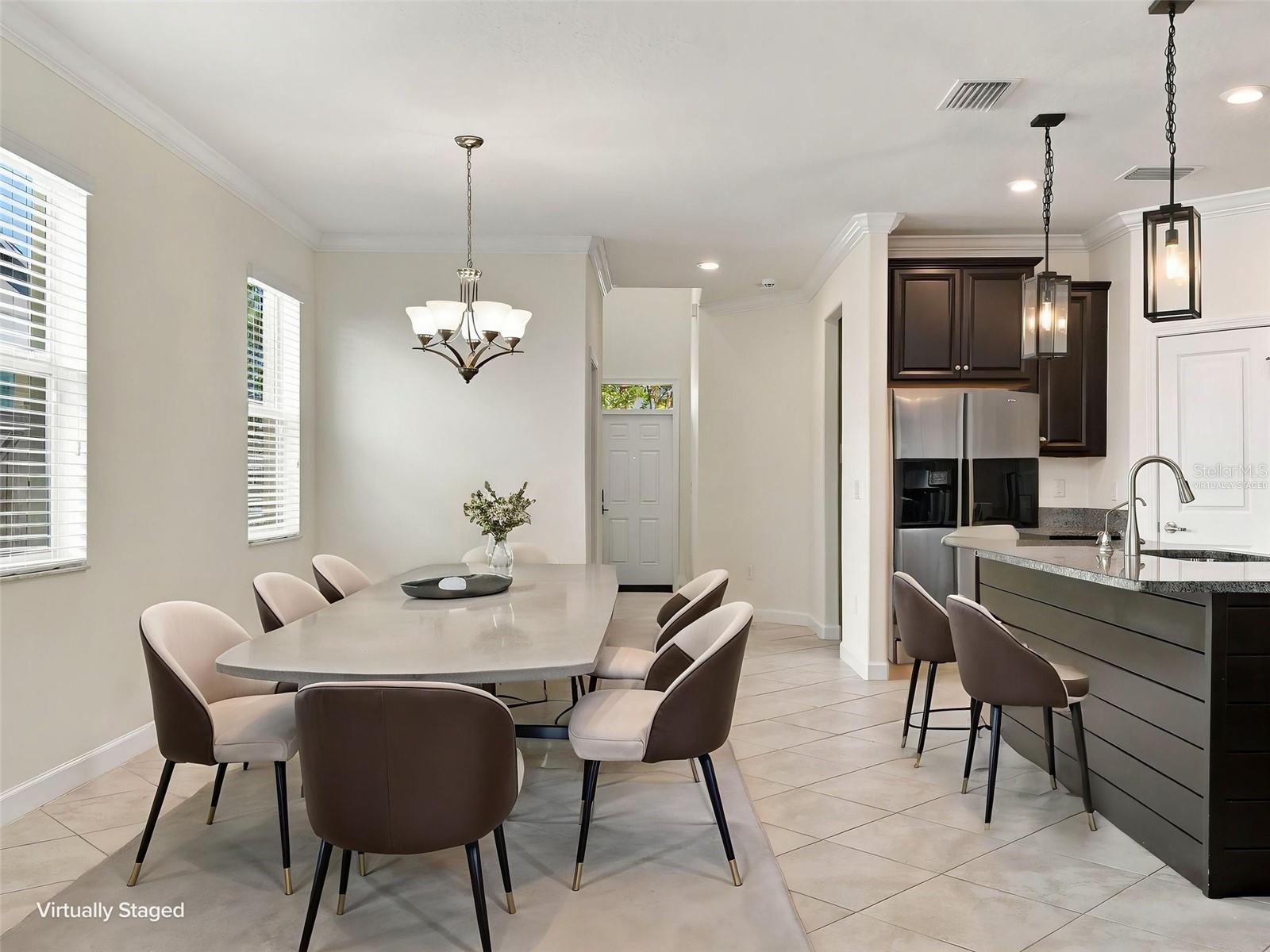 Dining Room (virtually staged)