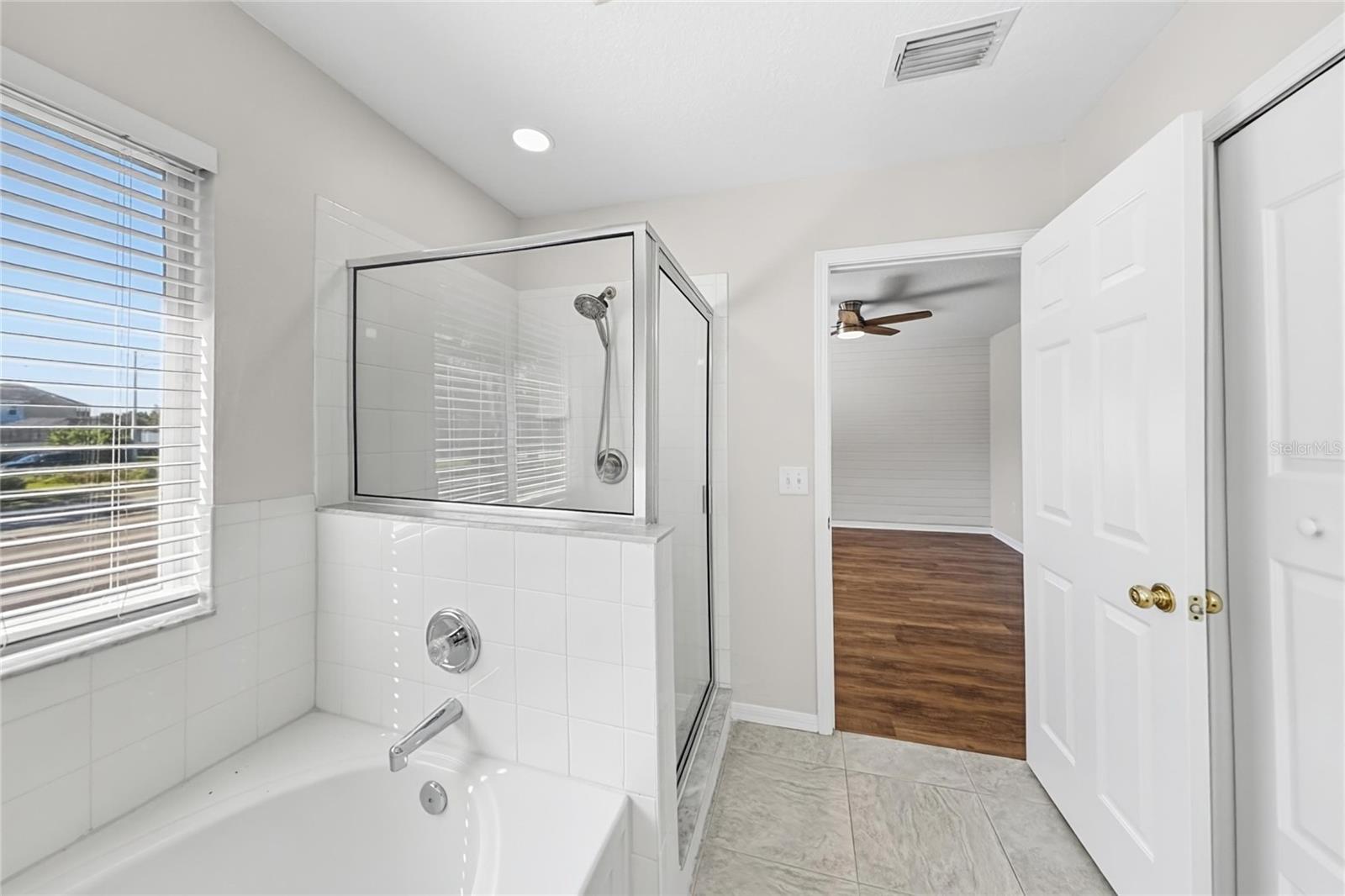 10805 SUMMERTON DRIVE, Riverview, FL 33579