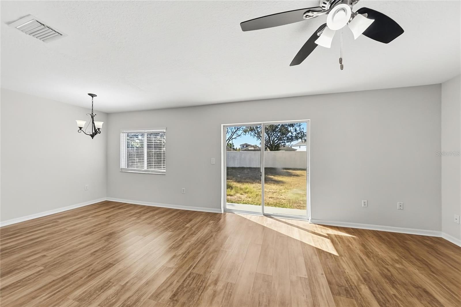 10805 SUMMERTON DRIVE, Riverview, FL 33579