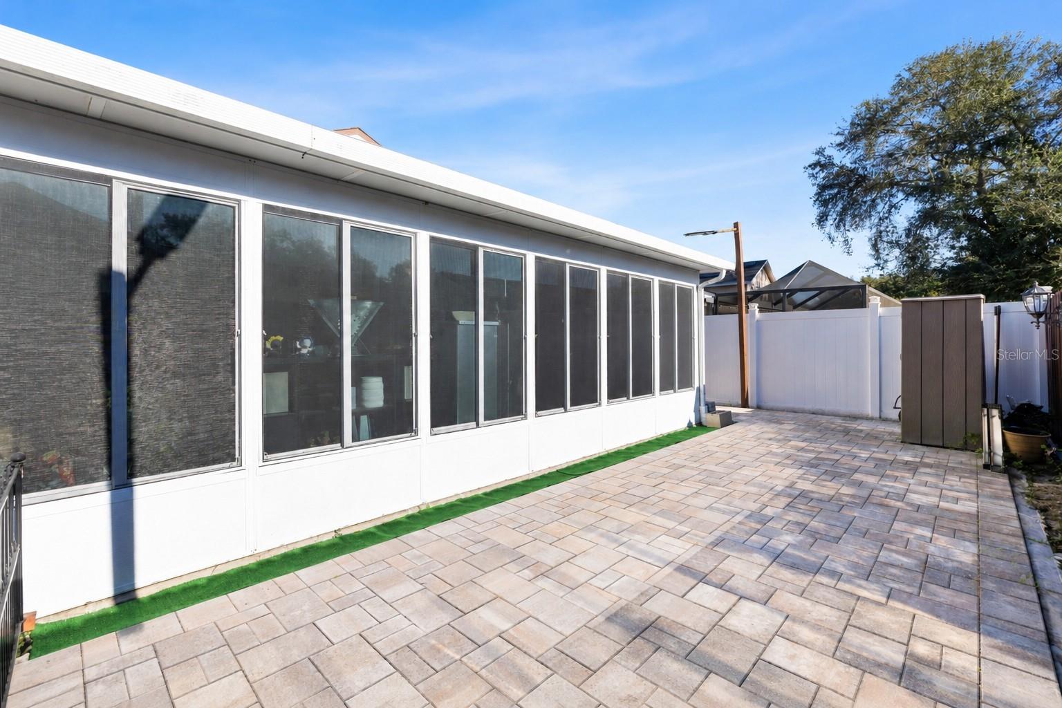 16124 RAVENDALE DRIVE, Tampa, FL 33618