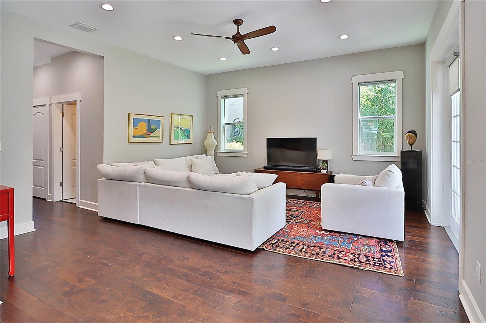 3106 W WYOMING AVENUE, Tampa, FL 33611 3106 W WYOMING AVENUE, Tampa, FL 33611