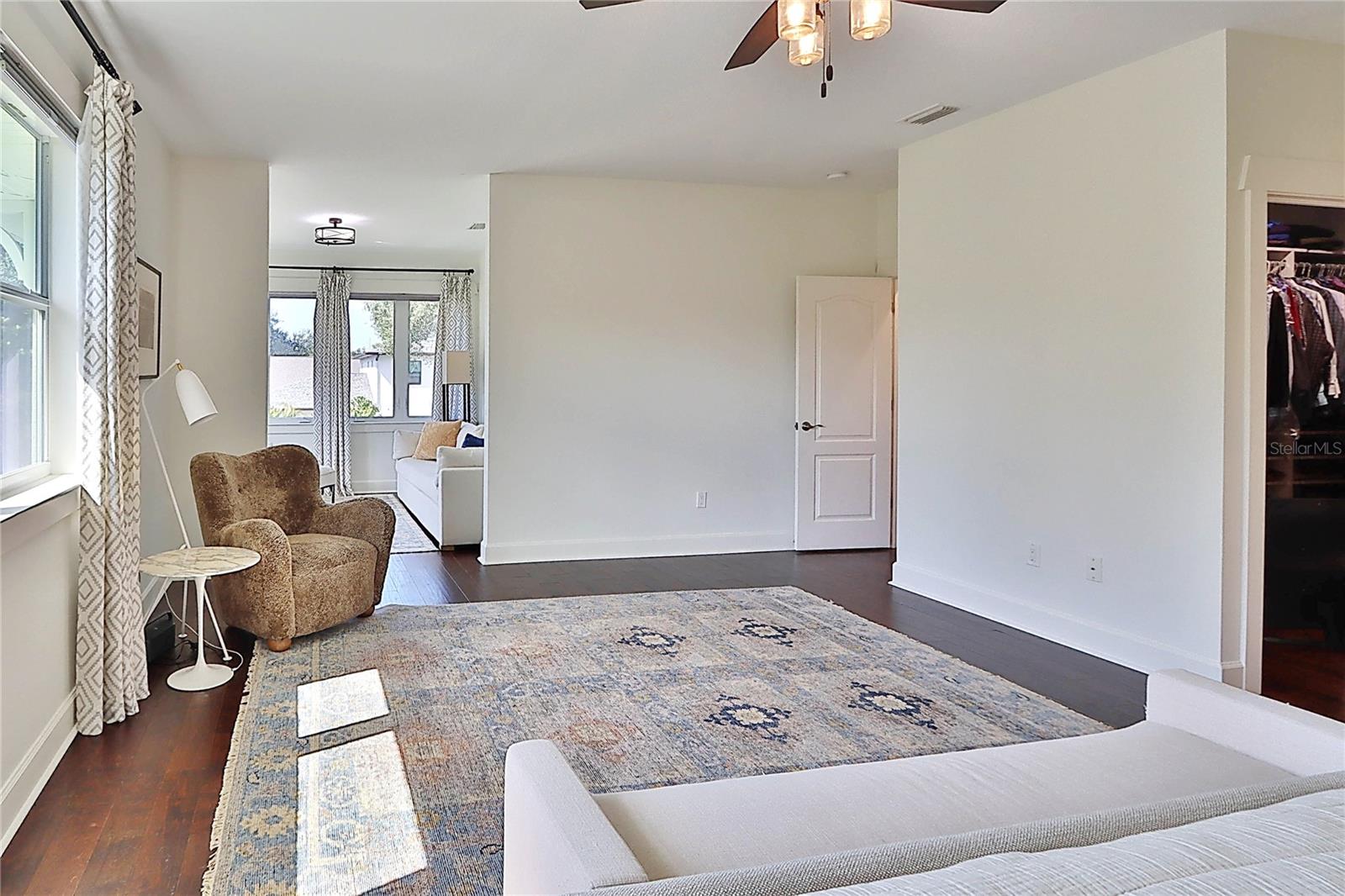 3106 W WYOMING AVENUE, Tampa, FL 33611