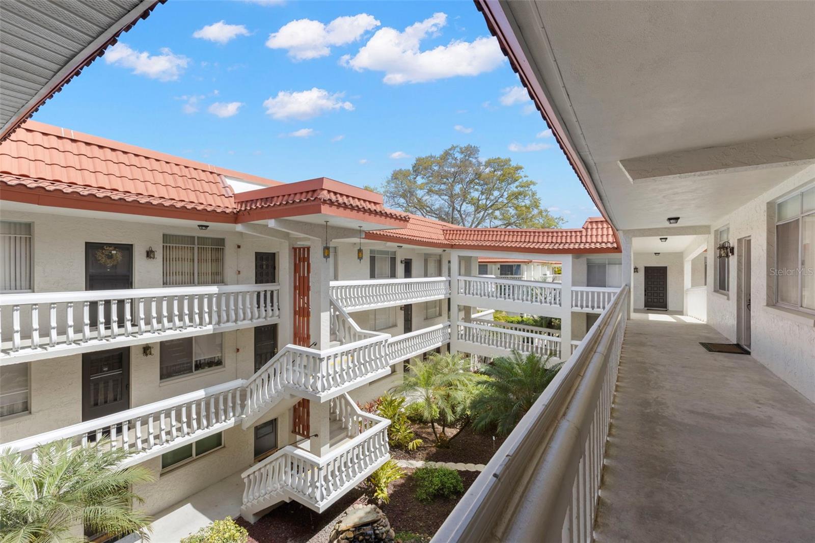 1001 PEARCE DRIVE, #302, Clearwater, FL 33764