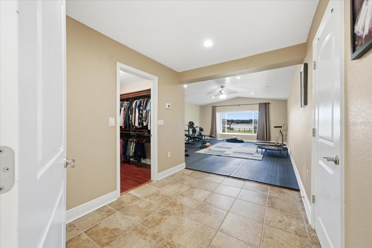 505 LAKESIDE DRIVE, Seffner, FL 33584