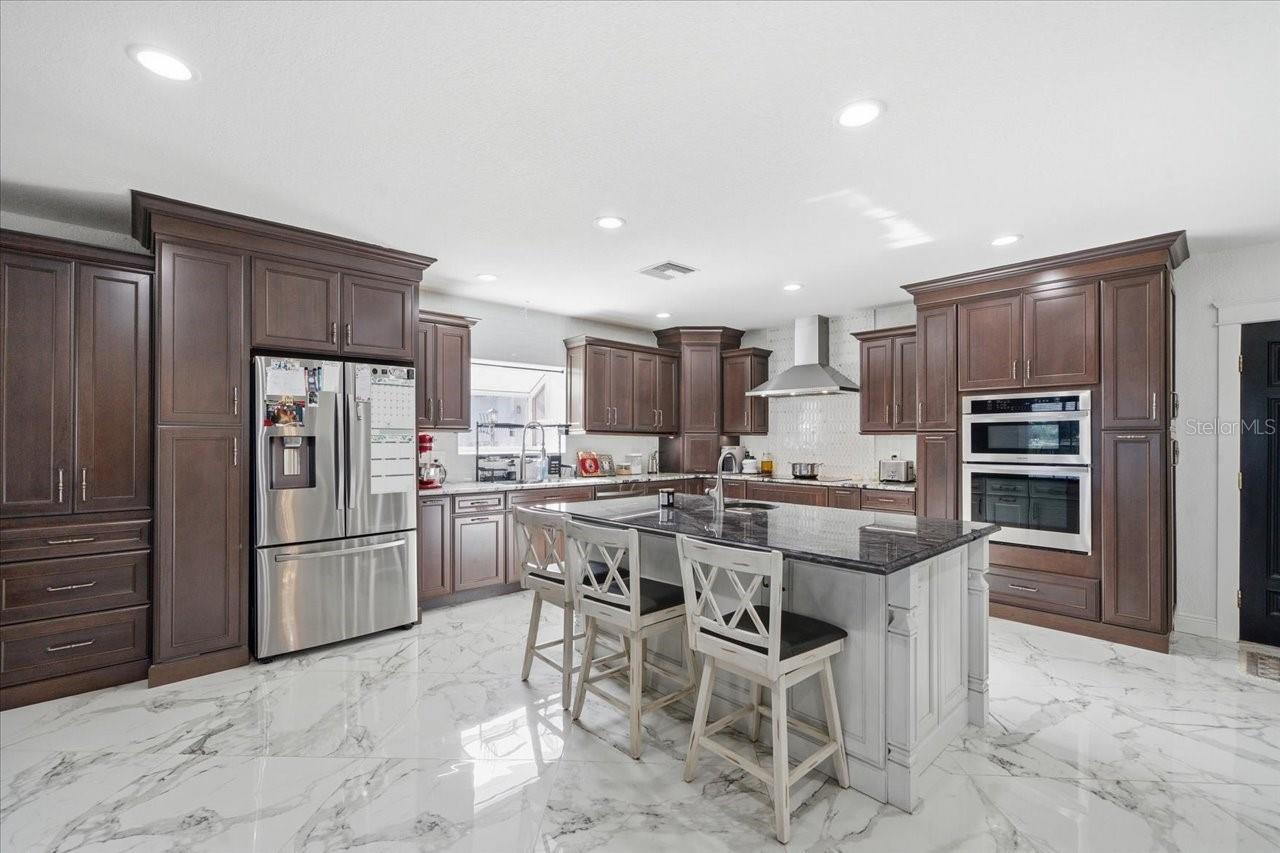 505 LAKESIDE DRIVE, Seffner, FL 33584