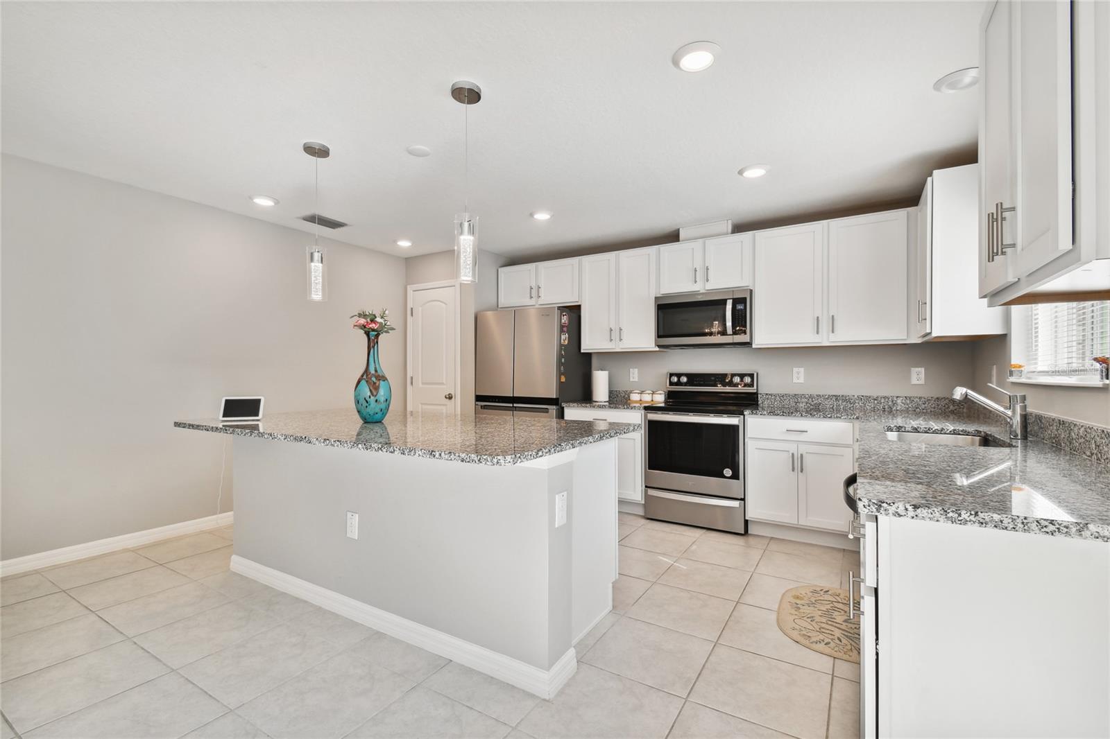 3810 REFLECTION DOCK DRIVE, Seffner, FL 33584
