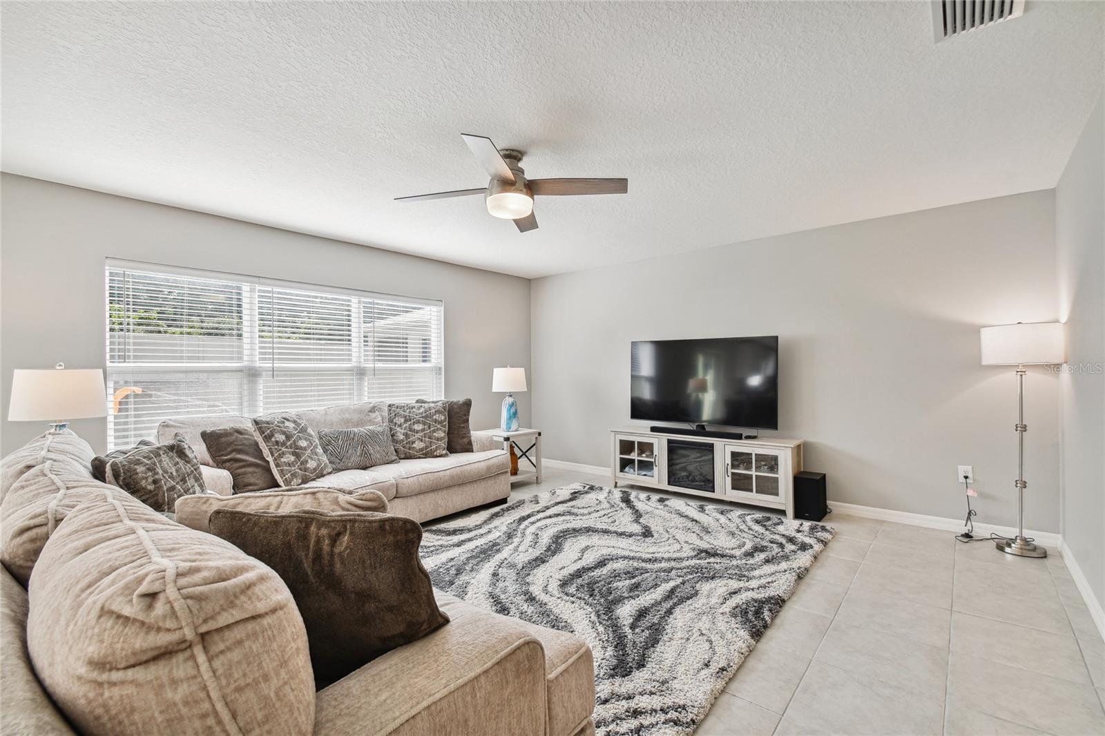 3810 REFLECTION DOCK DRIVE, Seffner, FL 33584