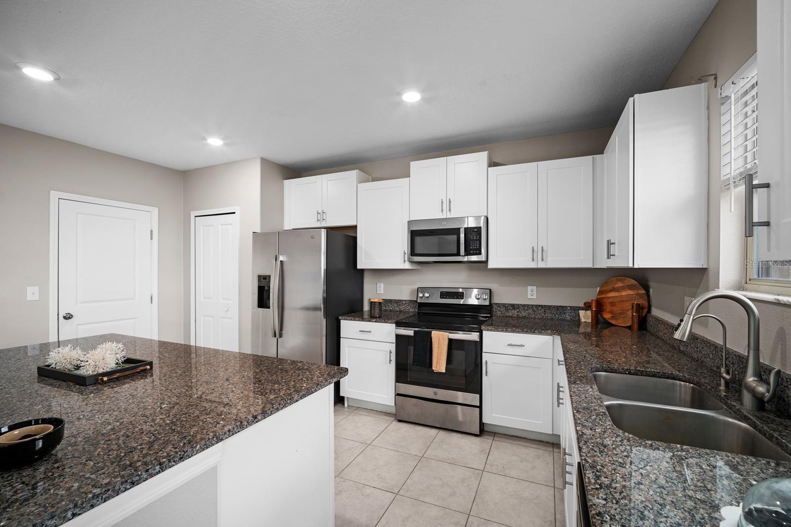 15617 CHARR ISLAND STREET, Sun City Center, FL 33573