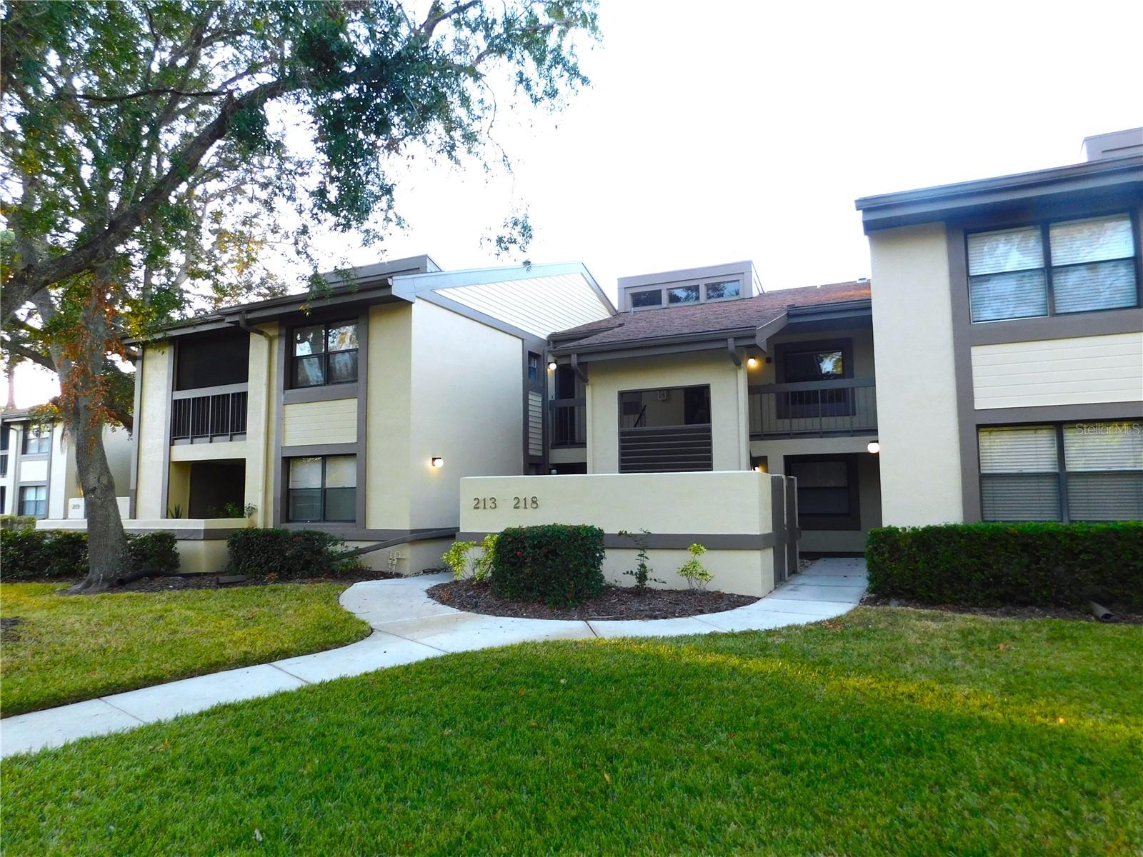 218 WOODLAKE WYNDE, #218, Oldsmar, FL 34677