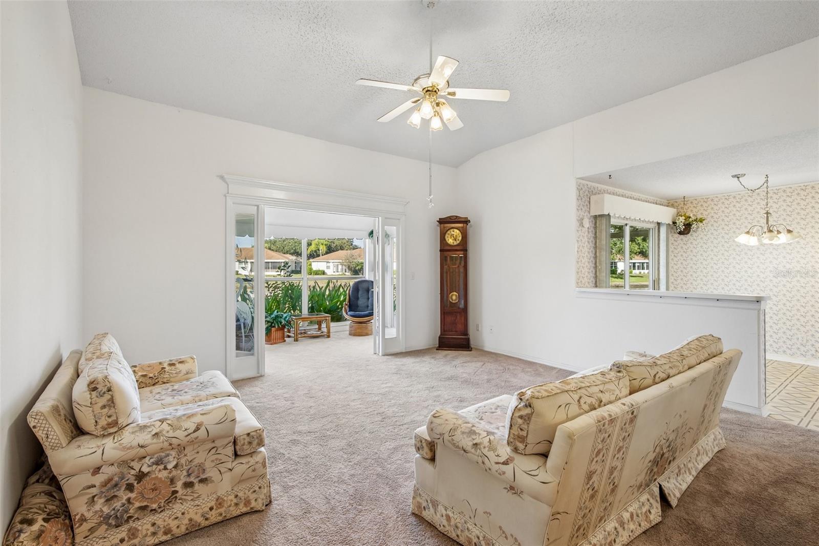 912 MCDANIEL STREET, Sun City Center, FL 33573