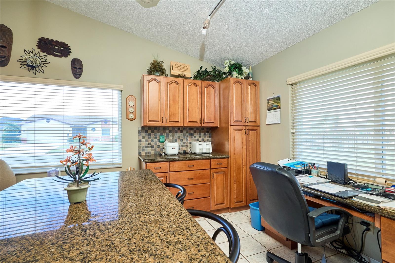 311 THORN HILL PLACE, Sun City Center, FL 33573