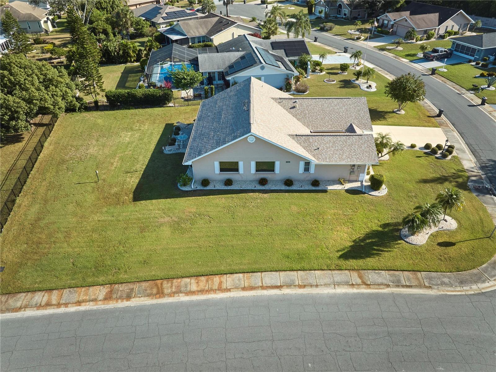 311 THORN HILL PLACE, Sun City Center, FL 33573