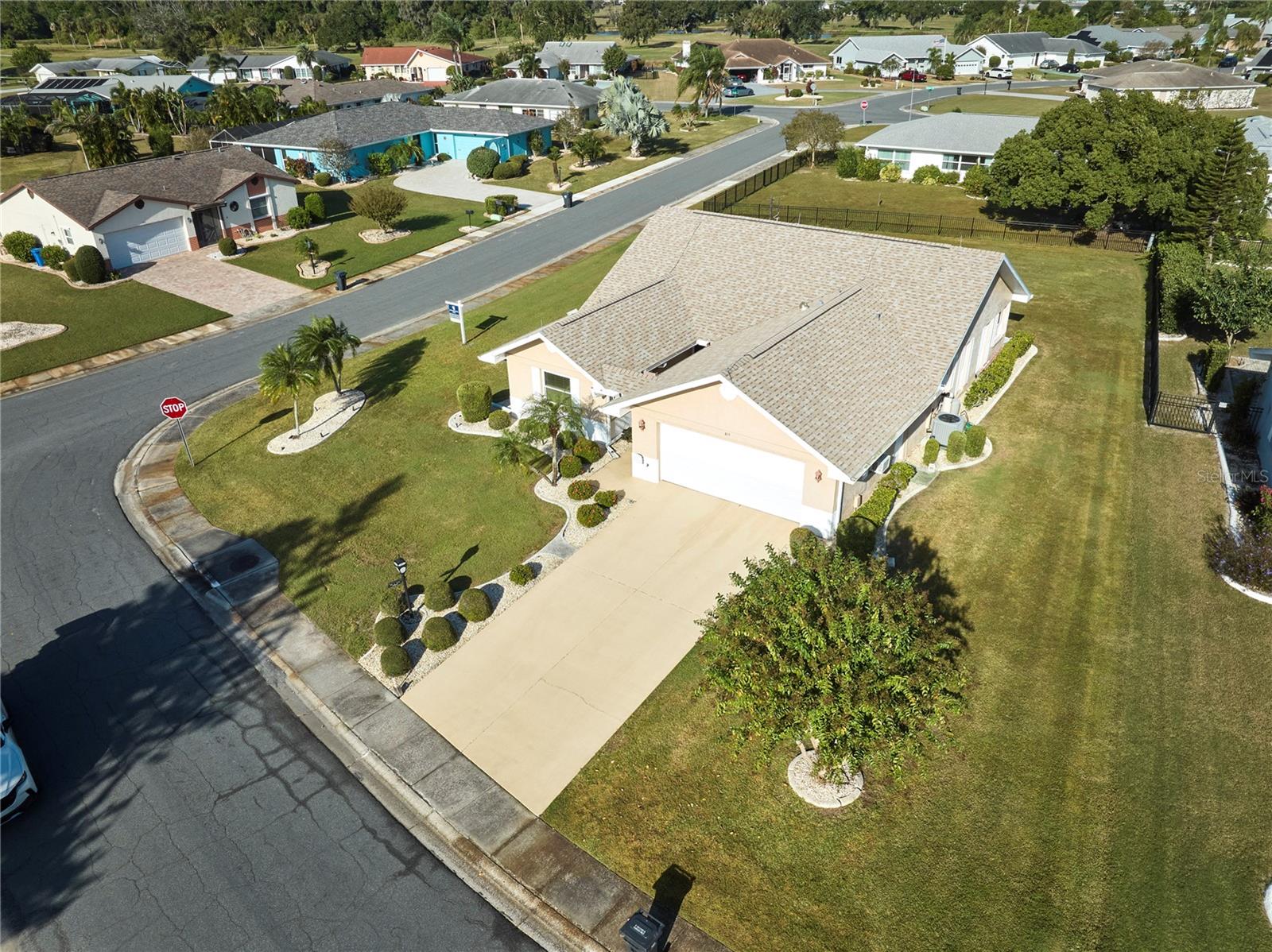 311 THORN HILL PLACE, Sun City Center, FL 33573