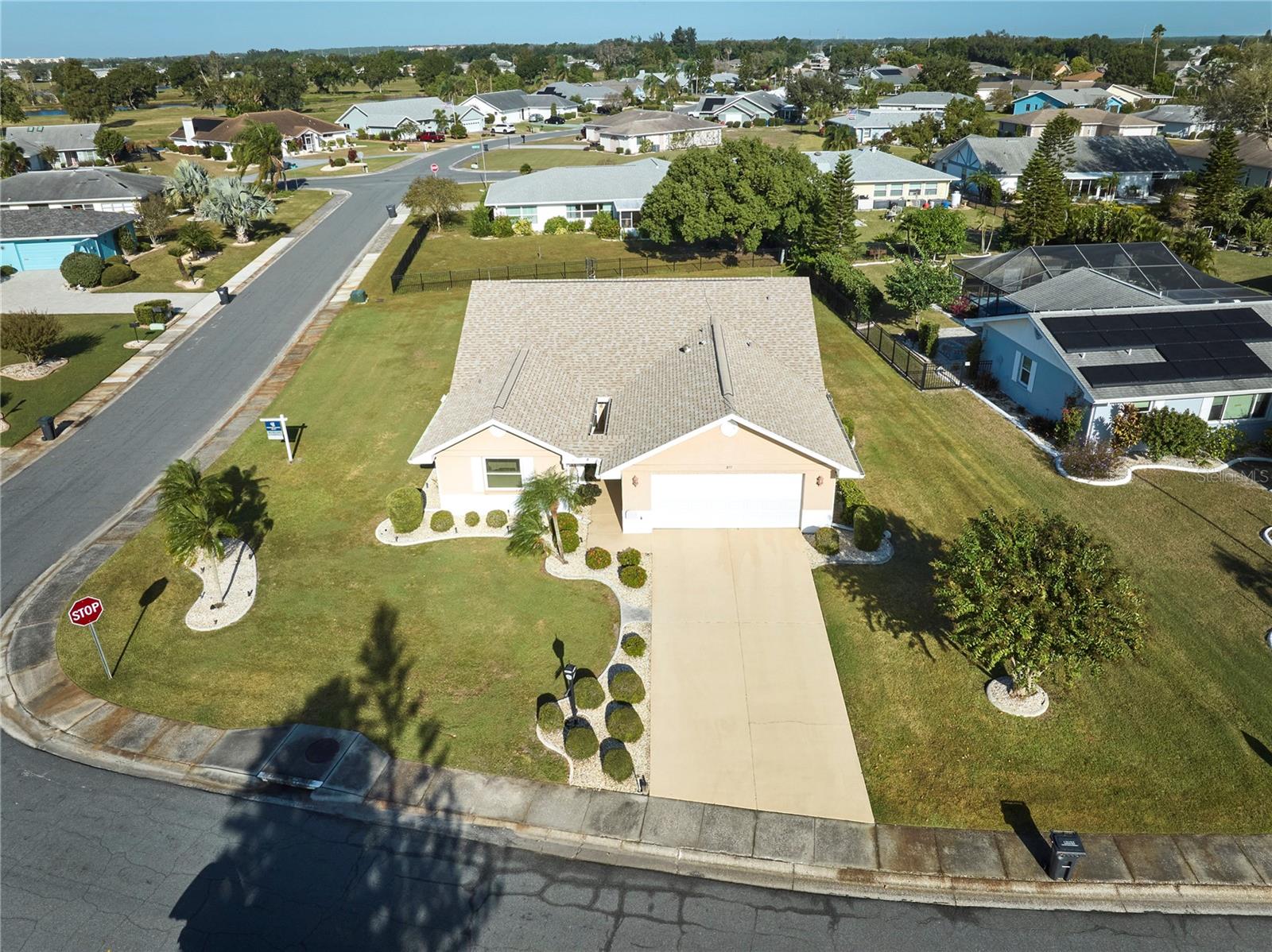 311 THORN HILL PLACE, Sun City Center, FL 33573