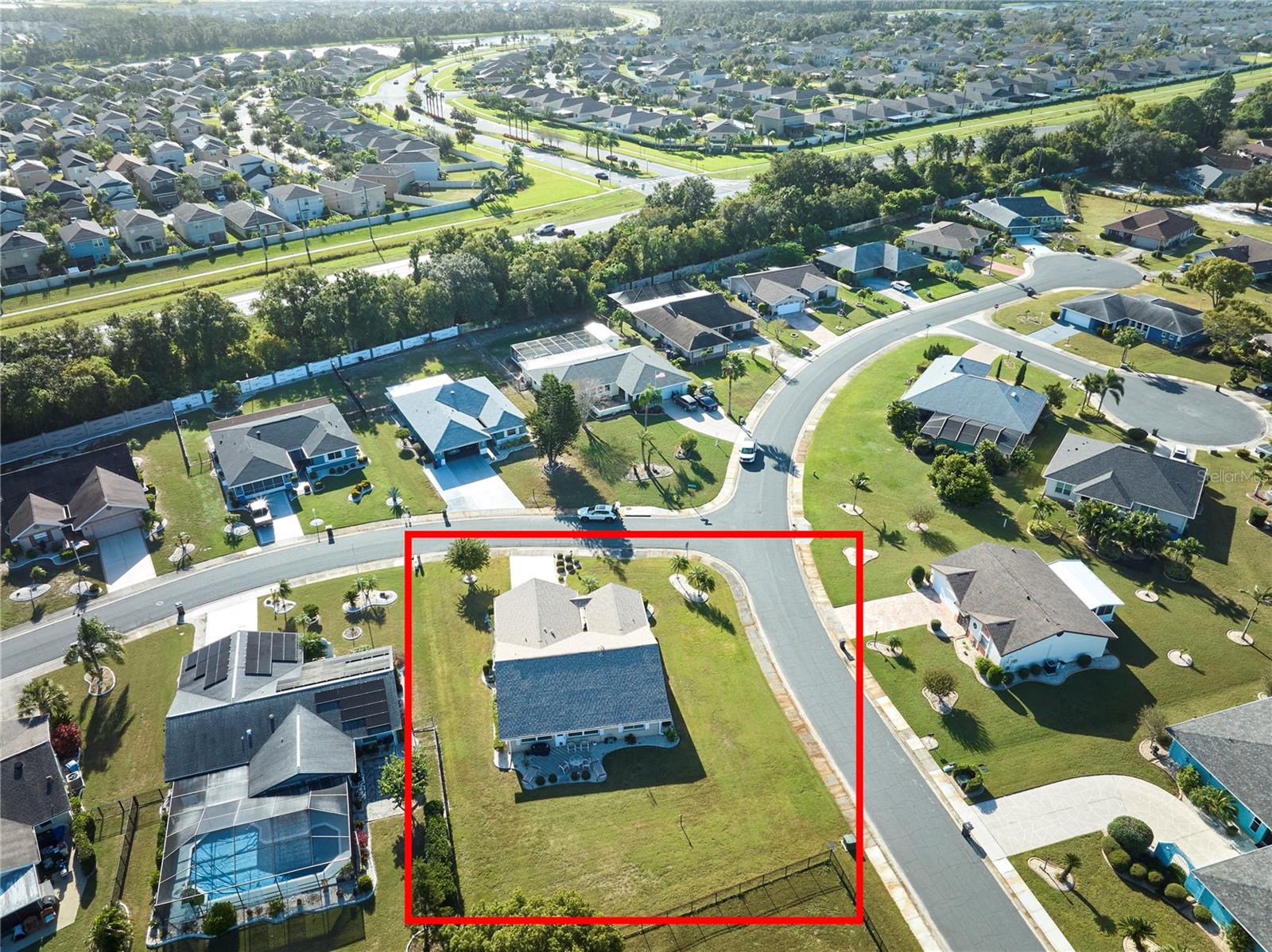311 THORN HILL PLACE, Sun City Center, FL 33573