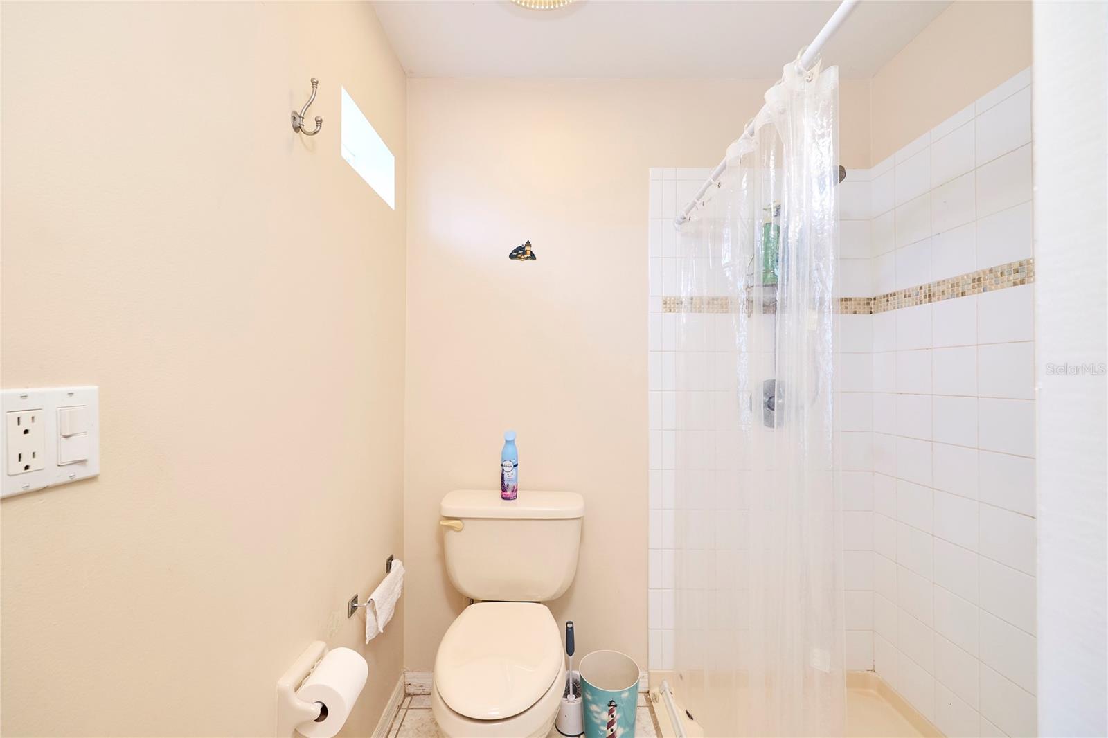 311 THORN HILL PLACE, Sun City Center, FL 33573