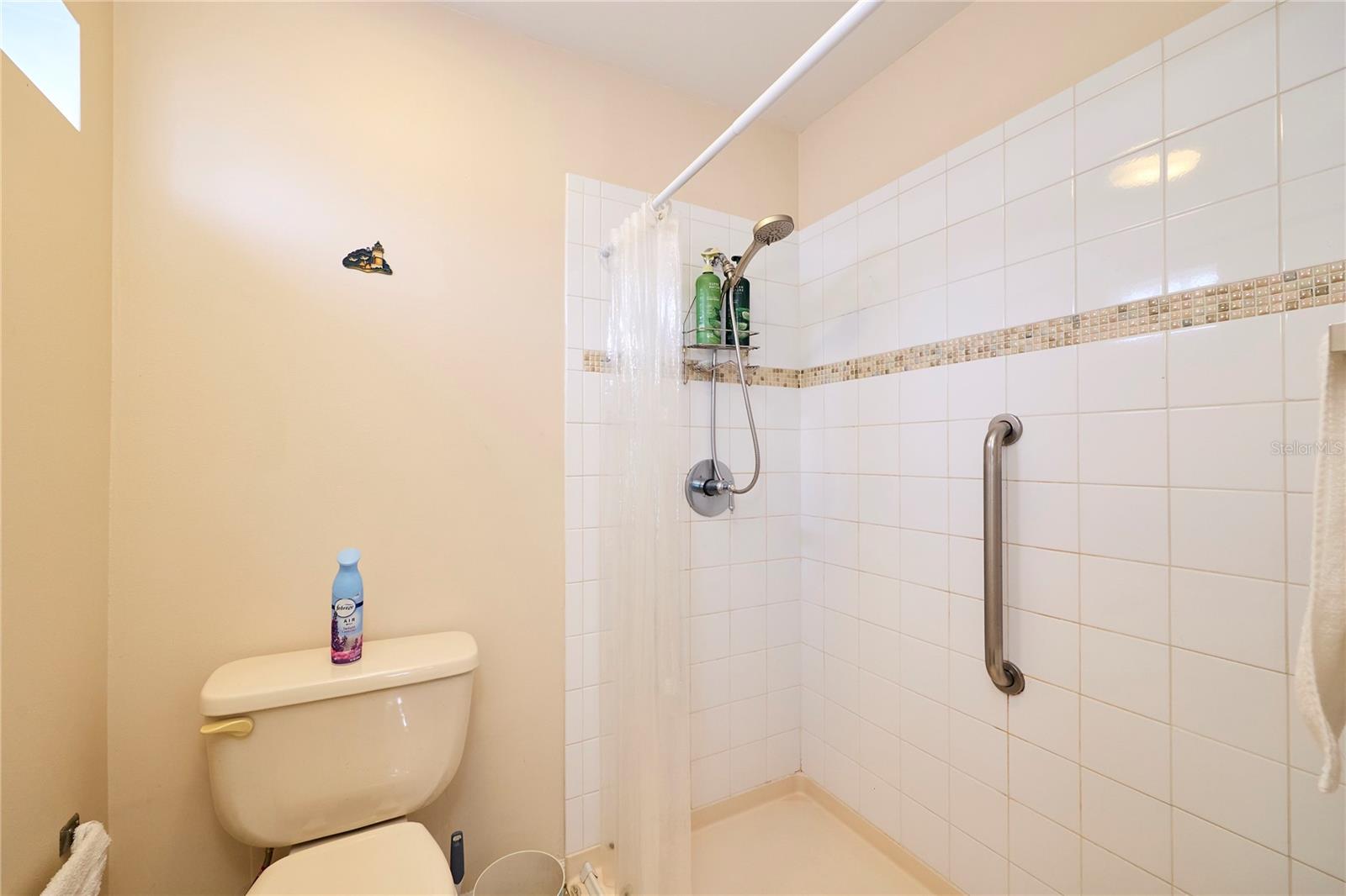311 THORN HILL PLACE, Sun City Center, FL 33573