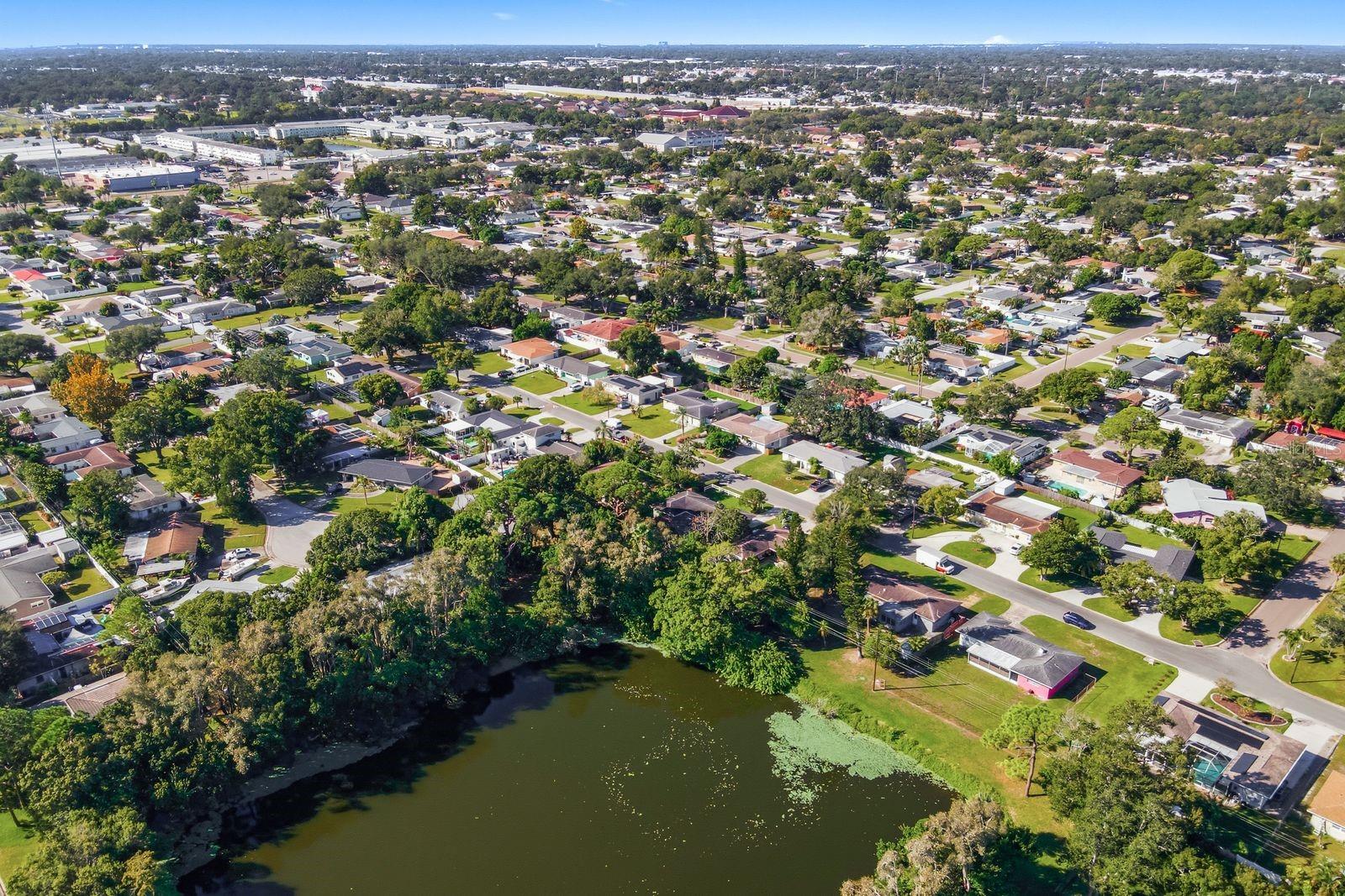 6801 17TH LANE N, St Petersburg, FL 33702