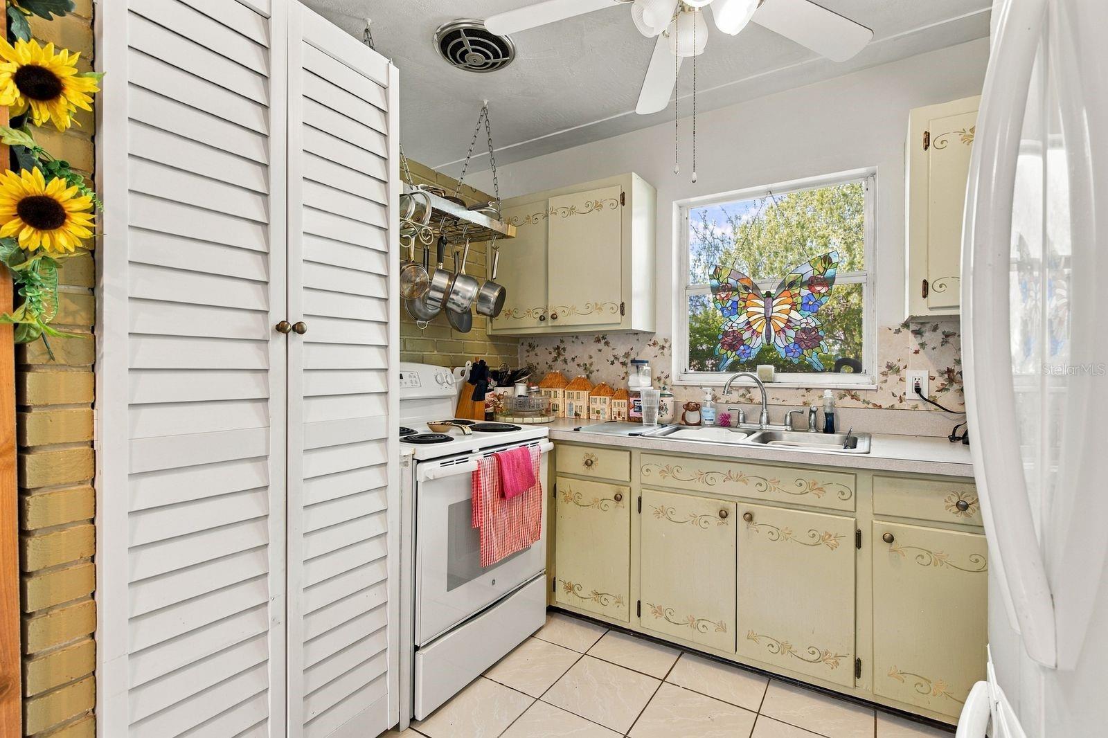 Darling kitchen -s Tove
