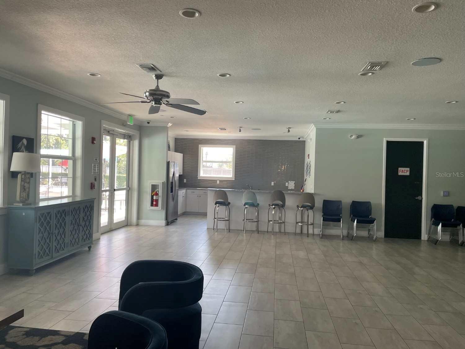 8210 SUMMER WOOD LANE, Riverview, FL 33578