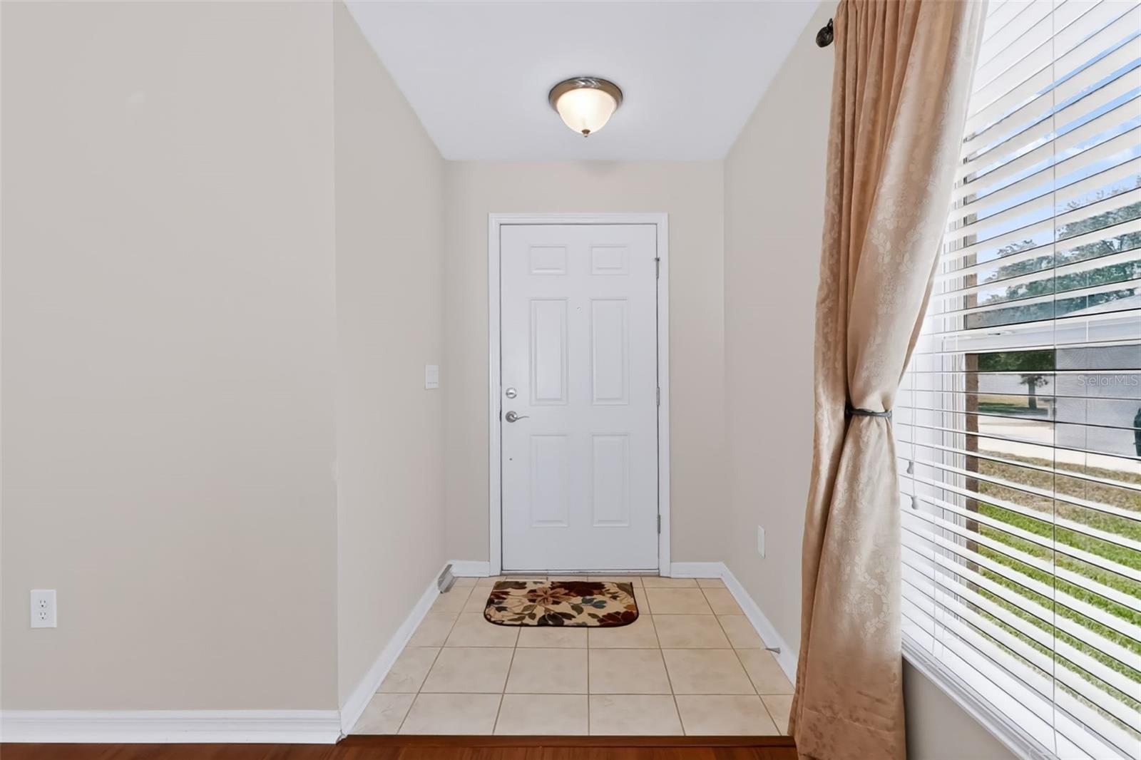 8210 SUMMER WOOD LANE, Riverview, FL 33578