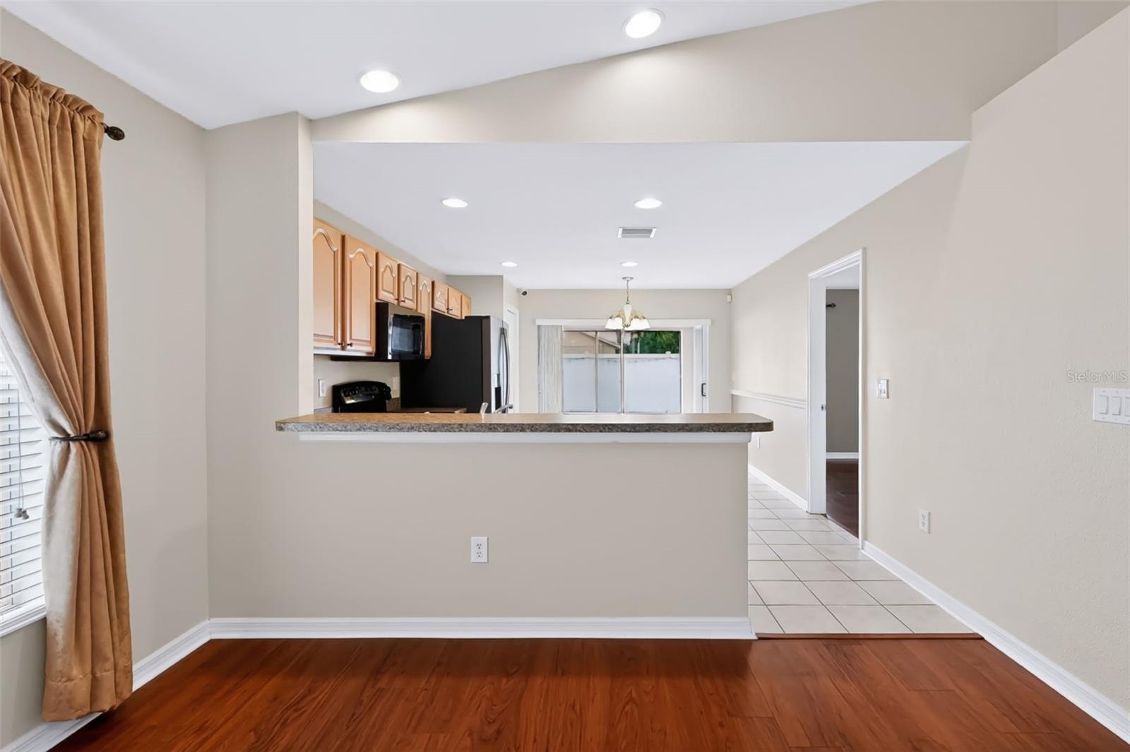 8210 SUMMER WOOD LANE, Riverview, FL 33578