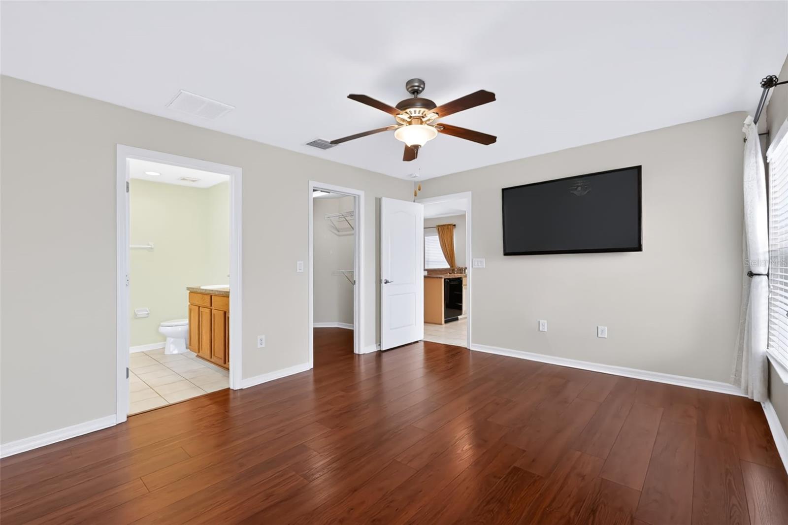 8210 SUMMER WOOD LANE, Riverview, FL 33578