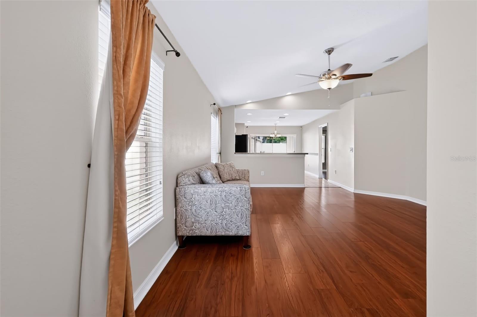 8210 SUMMER WOOD LANE, Riverview, FL 33578